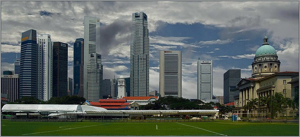 Сингапур, облака, тучи, небоскребы, Евгений Иванюшенко