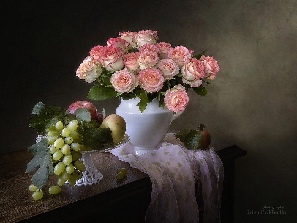 натюрморт, цветы, винтажный, букет, розы, фрукты, Ирина Приходько