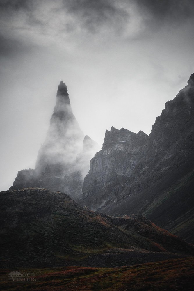 iceland,peak,mountain,cloudy,foggy,mountains,summer,landscape, Adrian Szatewicz