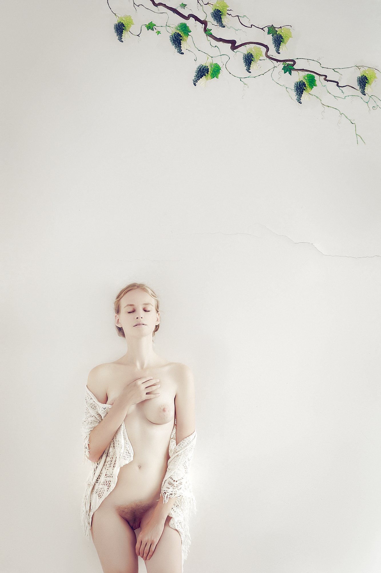 woman, portrait, nude, indoors, natural light, Руслан Болгов (Axe)