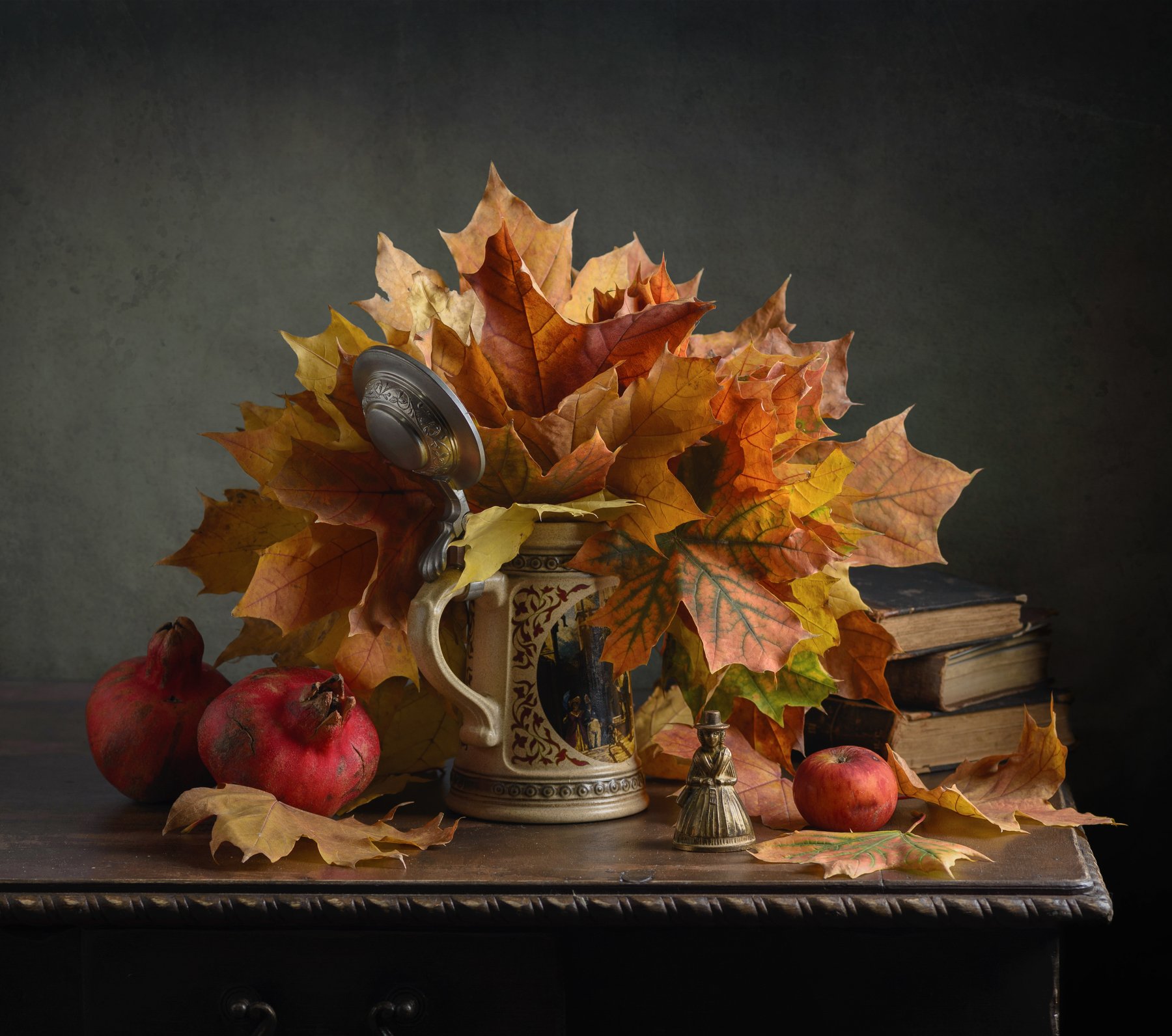 кленовые листья, осень, книги, fashionfoodfoto
