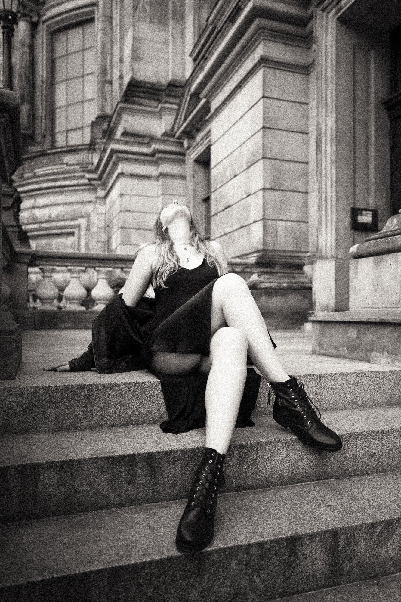 portrait, model, модель, girl, портрет, berlin, берлин, city, dress, sexy, black and white, Ana Ray