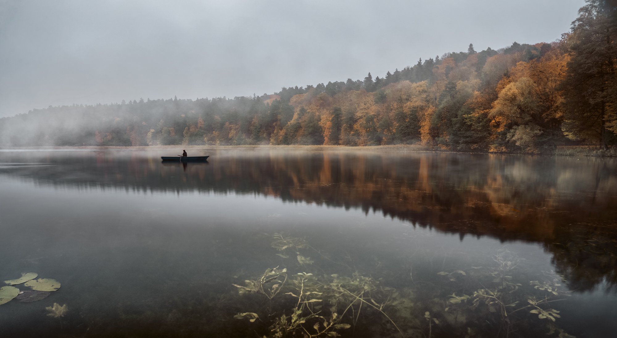 fishing,lake,morning,fog,landscape,calm,foggy,mist,lake,boat,tranquil,autumn,forest,, Przemyslaw Koch