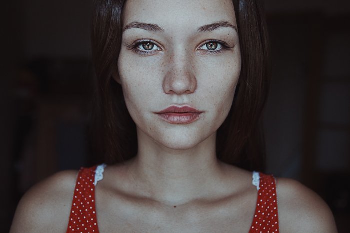 Портрет девушки, Свет от окна естественный свет, Маховицкая Кристина