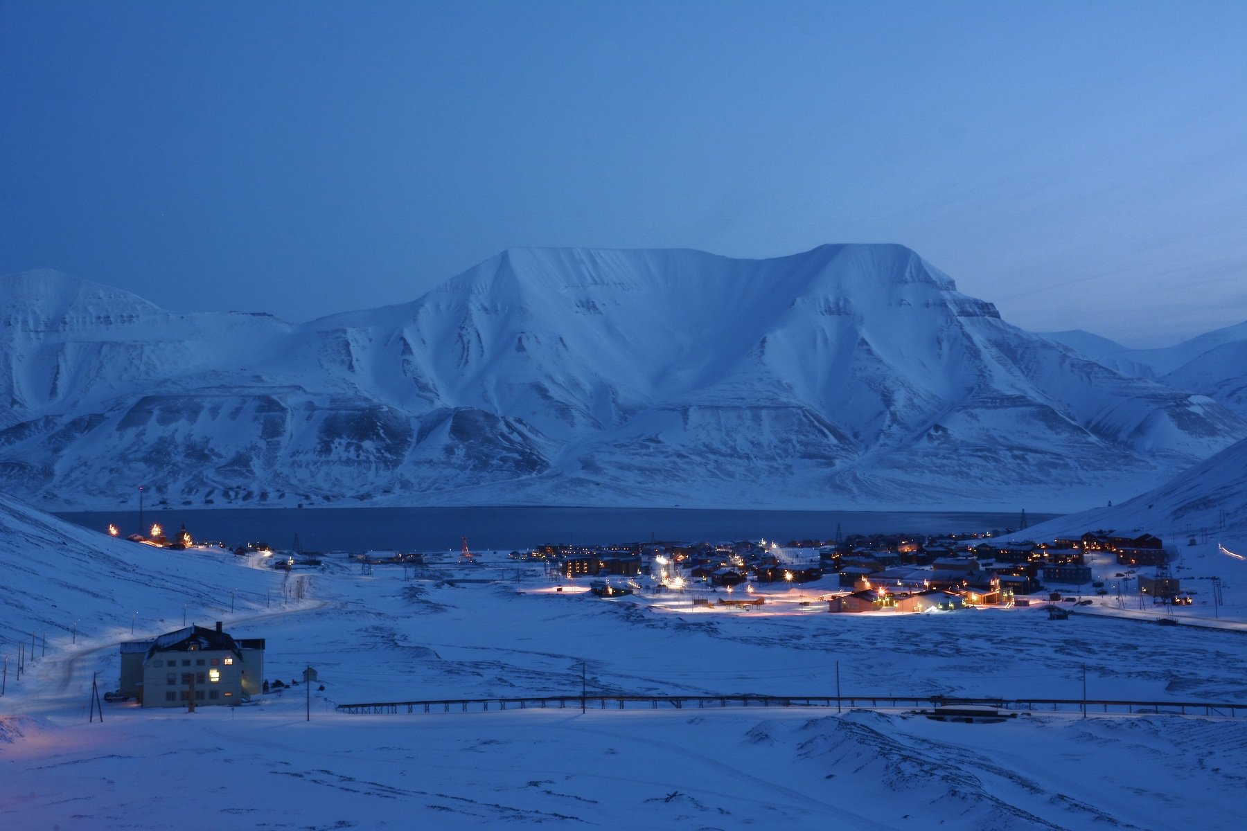 night, spitsbergen, svalbard, norway, blue hour, nature, landscape, mountain, houses, sea, snow, winter, travel,, Svetlana Povarova Ree