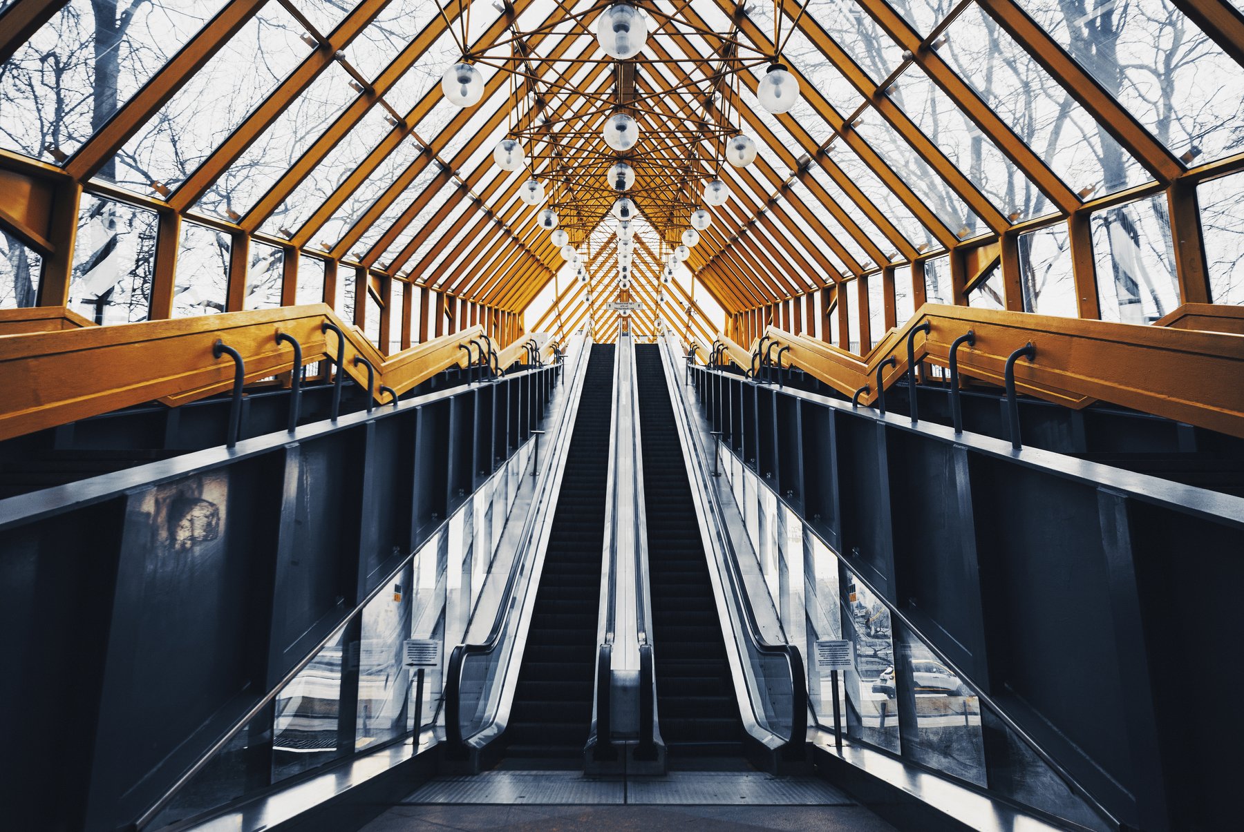 urban, geometry, architecture, yellow, escalator, bridge, city, modern, moscow, russia, Сергей Гладков