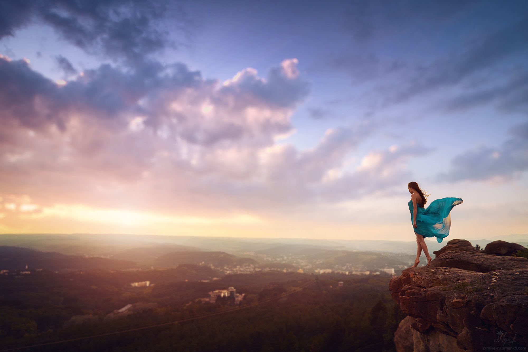 sunset, sky, silhouette, woman, sun, people, nature, mountain, happy, freedom, summer, sunrise, clouds, blue, couple, beach, cloud, outdoor, landscape, joy, model, girl, happiness, young, travel, Михаил Науменко