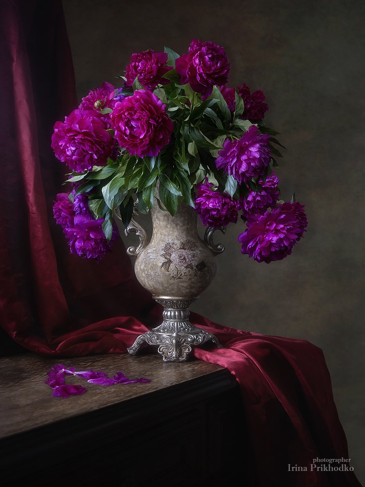 натюрморт, цветы, букеты, винтажный, старинная ваза, пионы, художественное фото, Ирина Приходько