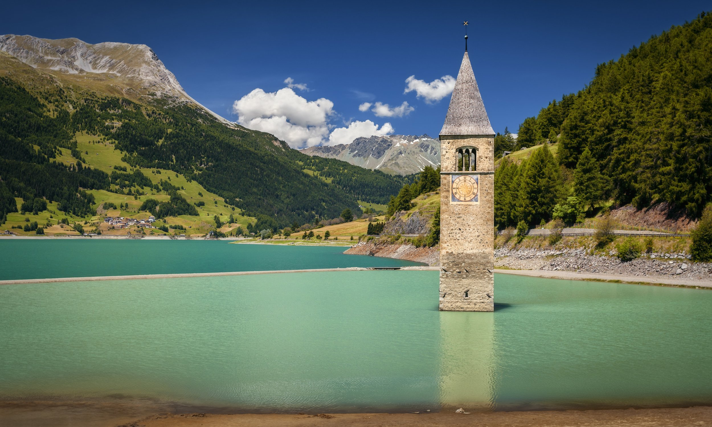 Краткое содержание озеро башня. Башня на озере.