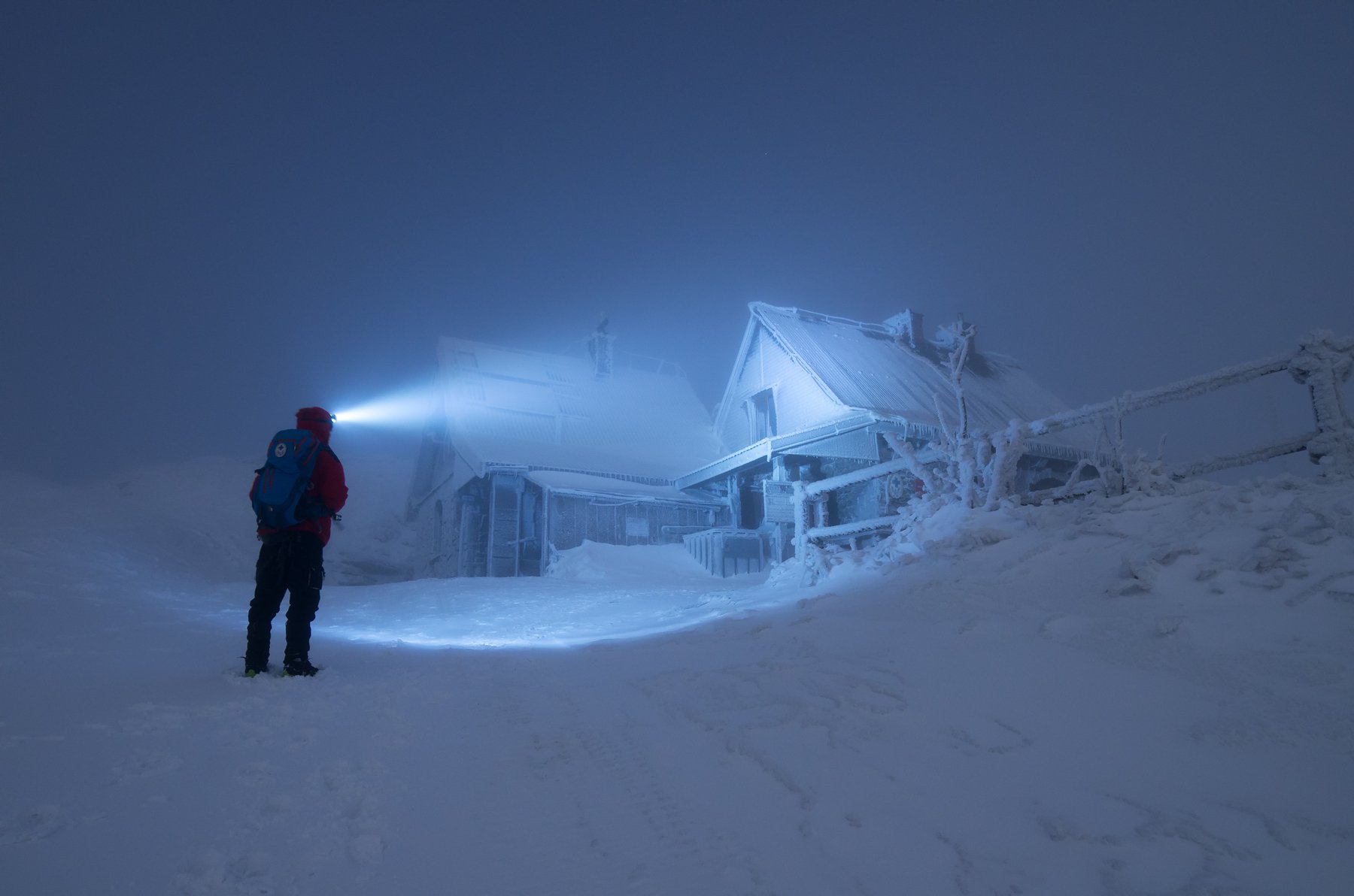 Bieszczady, mountains, night, winter, men, light, snow, frost, ,  Mirek Pruchnicki