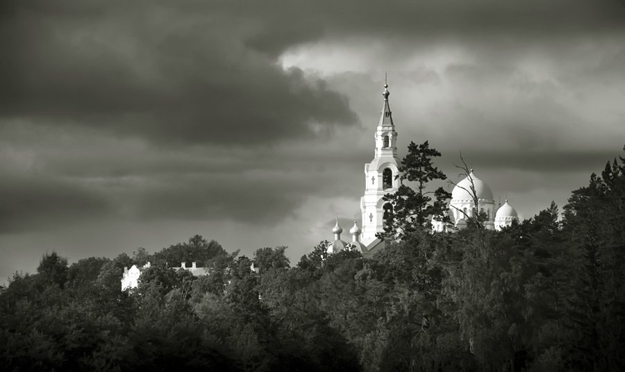 остров валаам,храм,небо,облака,деревья,вера, Евгений Пугачев.