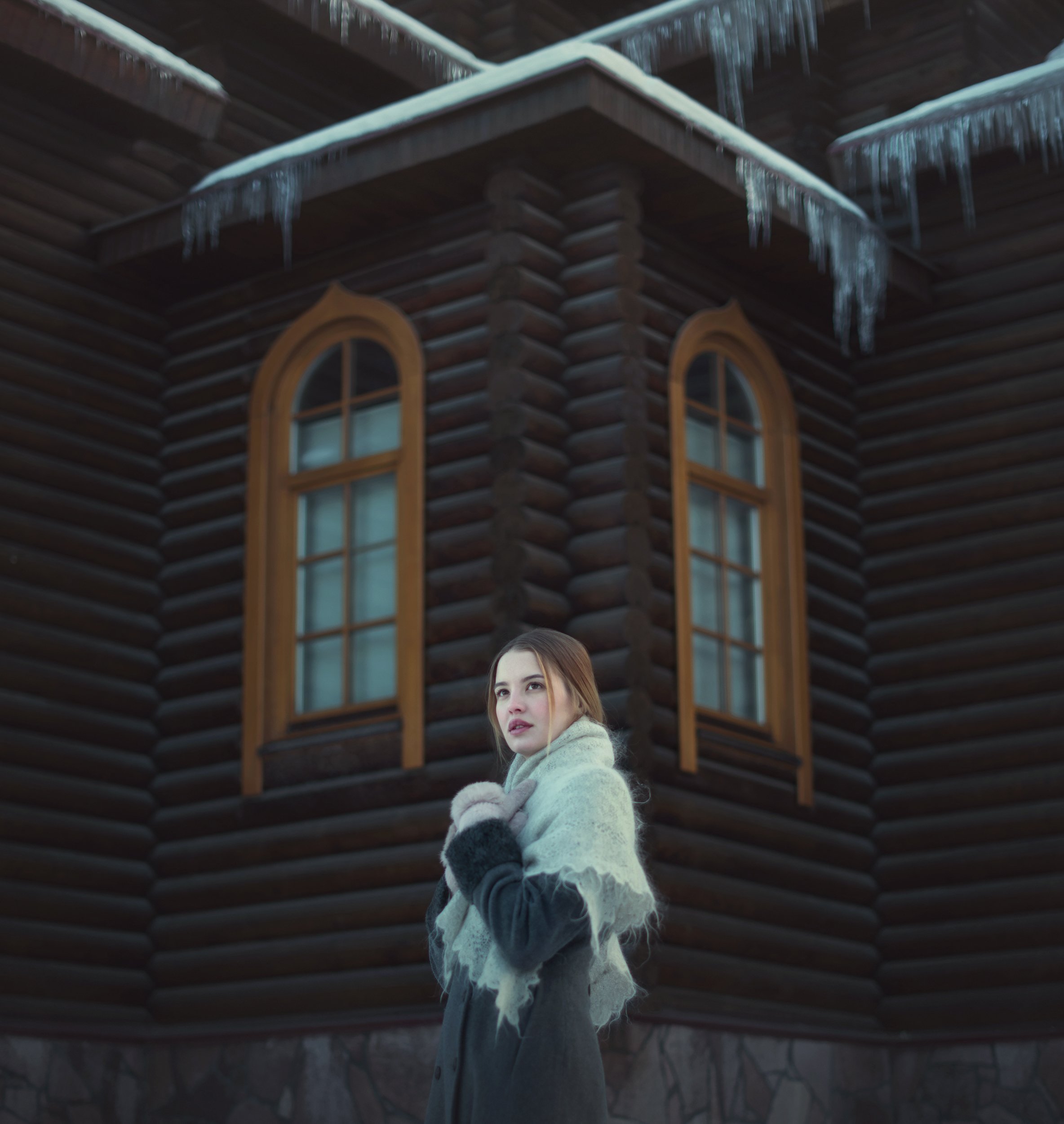 девушка, церковь, храм, красавица, зима, архитектура, Екатерина Лобанова