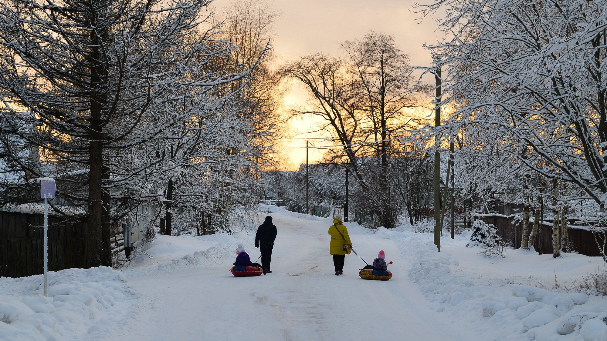 вечер, ленобласть, зима, снег, деревня, дети, красота, Валерий Верещако