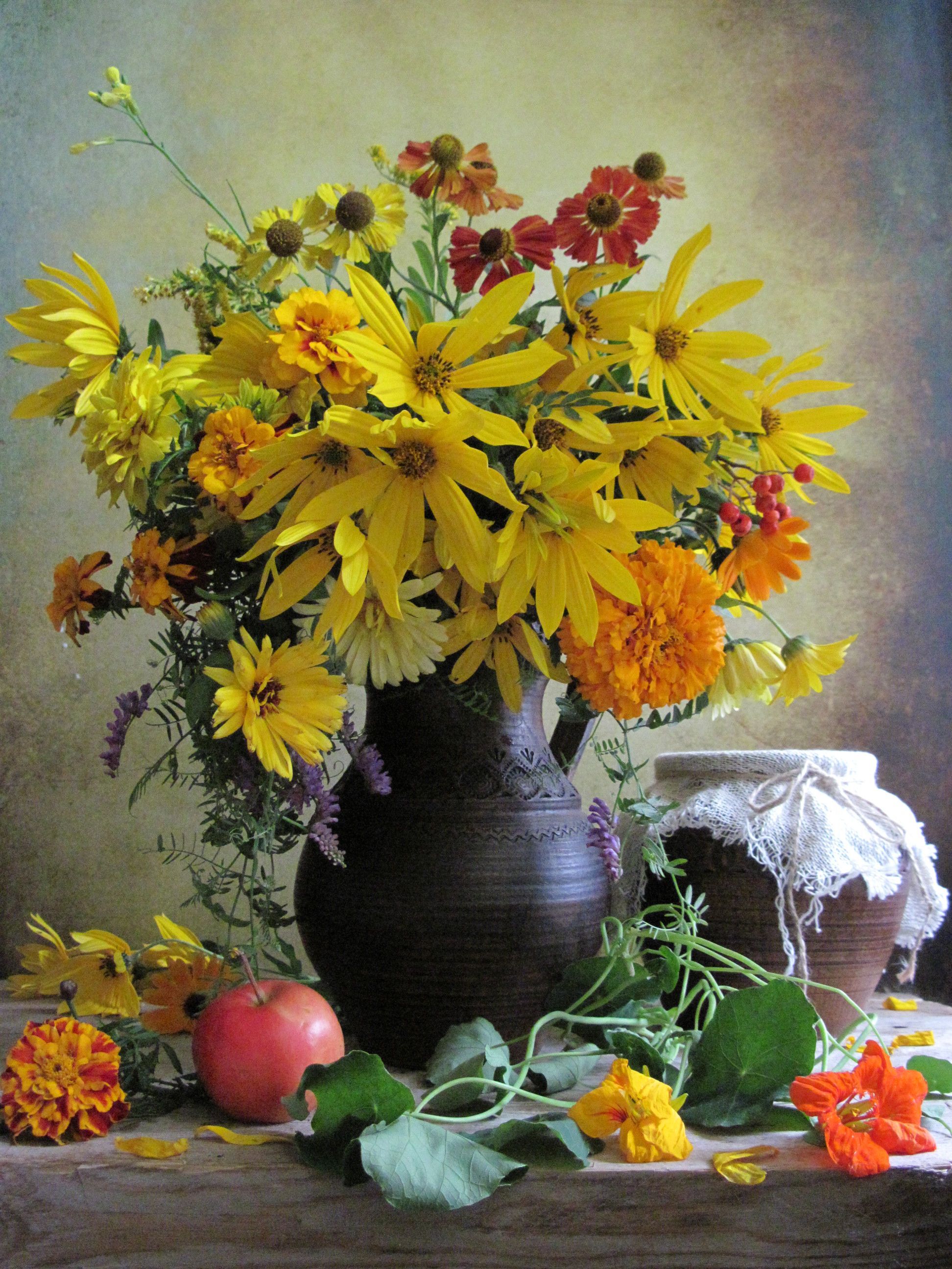 цветы, букет, бархатцы, топинамбур, мышиный горошек, настурция, Наталия Тихомирова