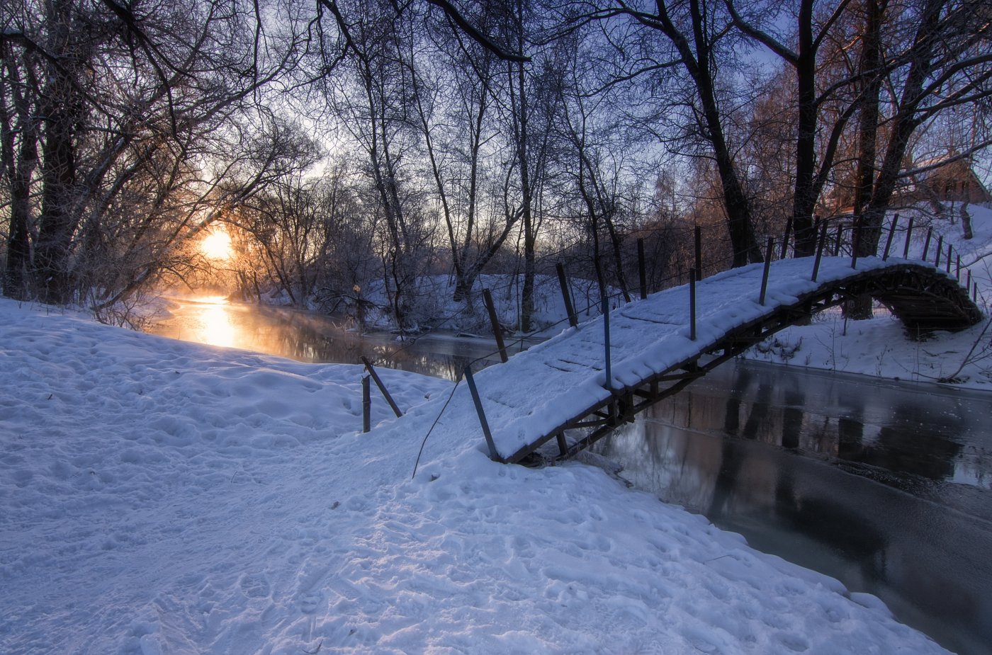 зима,речка, отражение, мостик,восход., Анатолий Салтыков