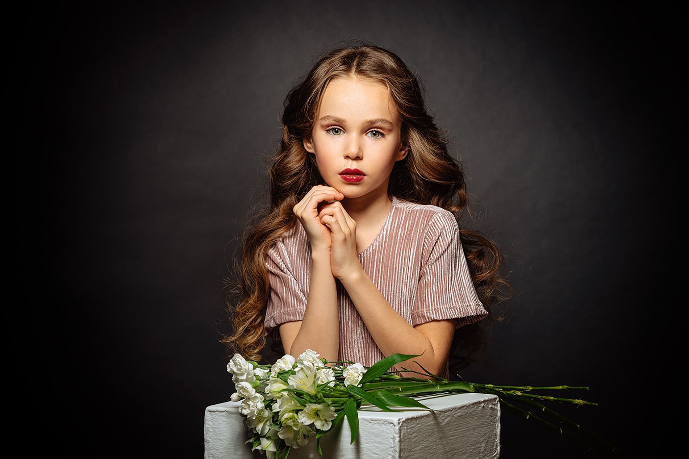 девушка, портрет, милая, цветы, cute, girl, portrait, flowers, Тимофей Смирнов