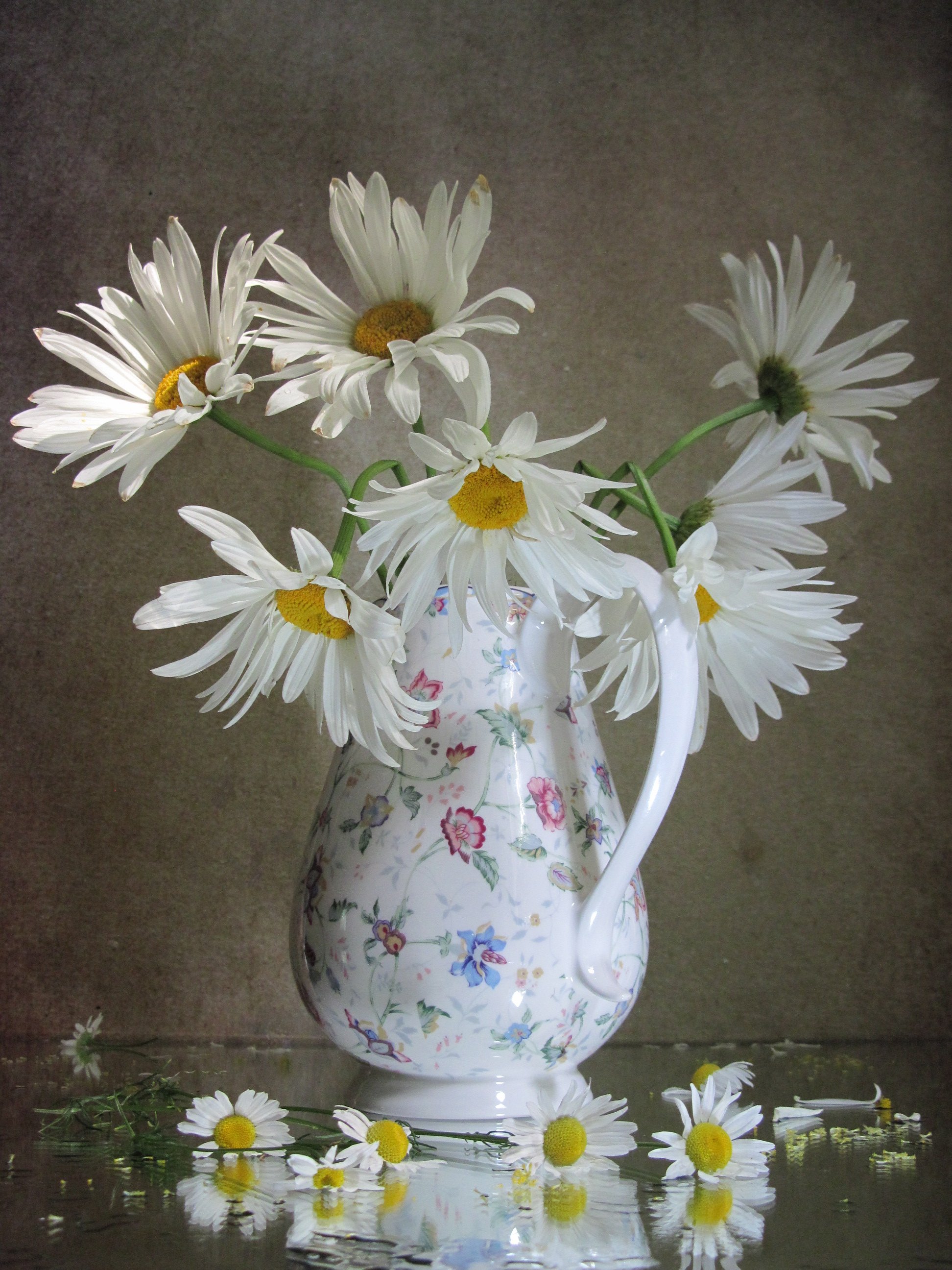 цветы, букет, ромашки, кувшин, Наталия Тихомирова