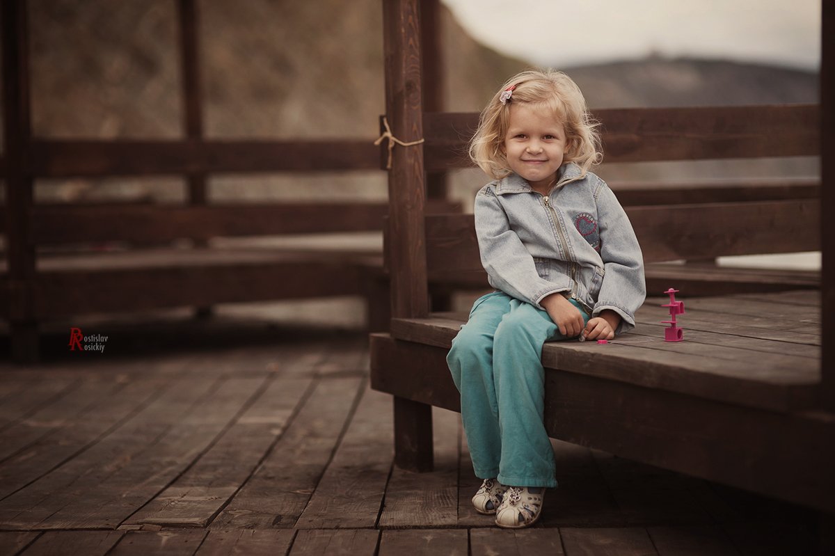 Девочка улыбка, Детский портрет жанр пейзаж, Ростислав Росицкий