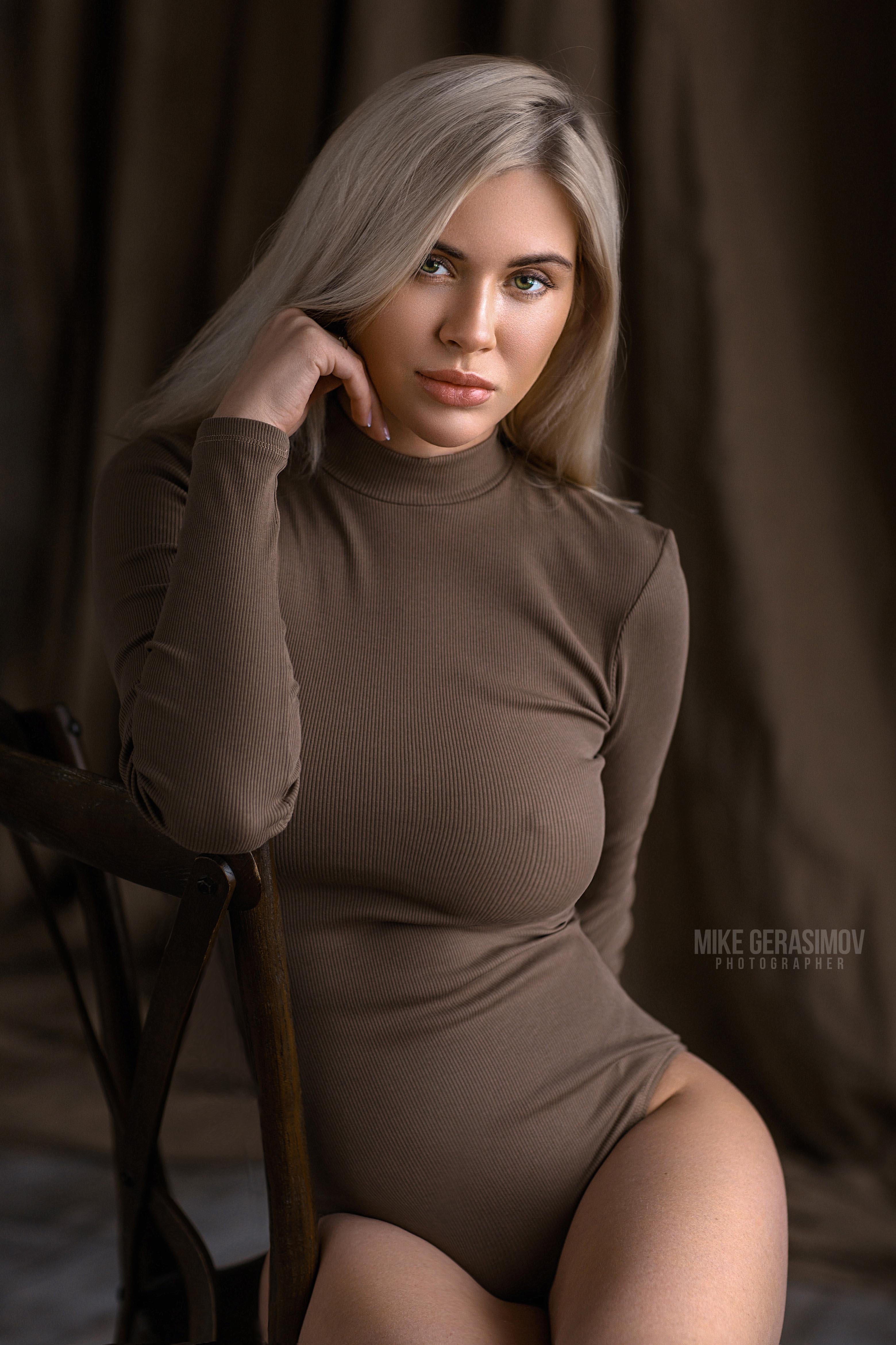 портрет девушка взгляд portrait белье красиво, Михаил Герасимов
