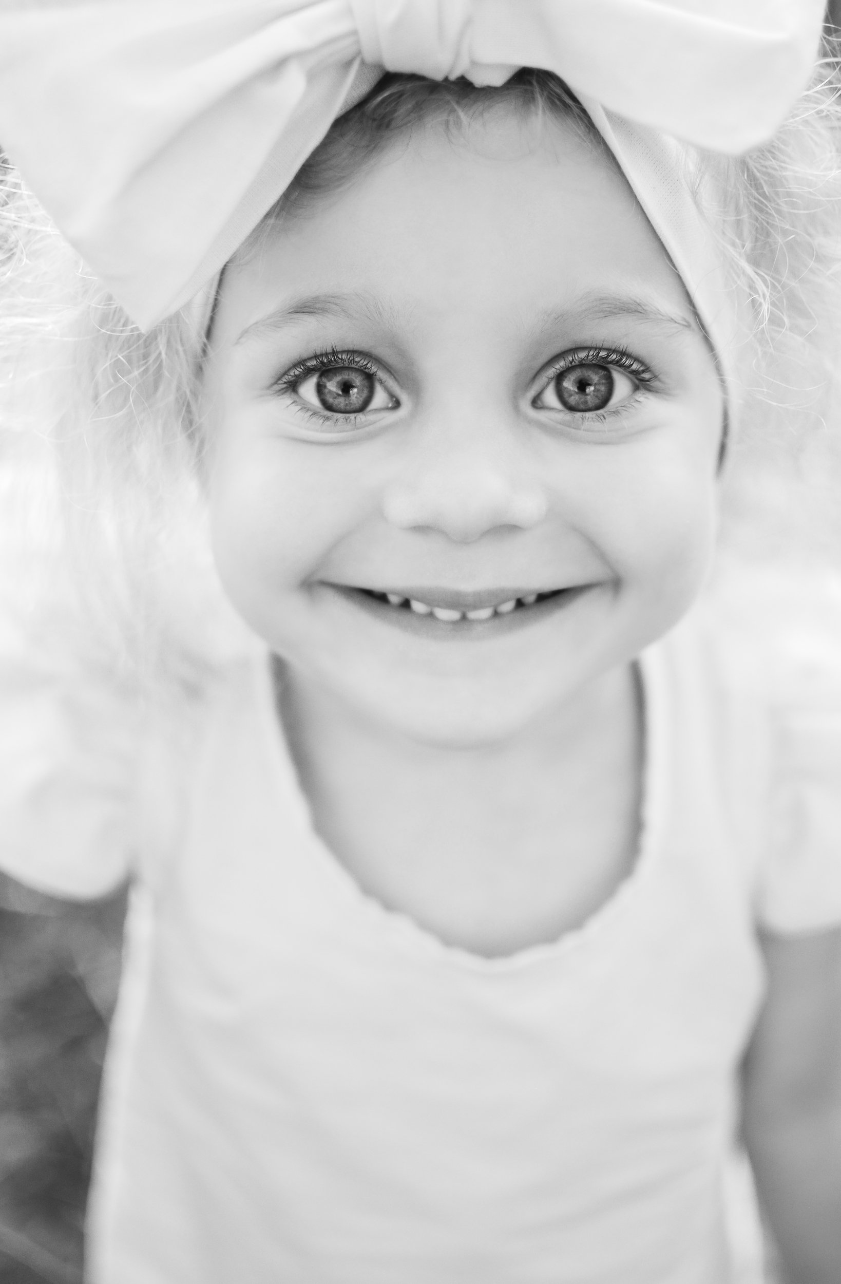ребенок, девочка, улыбка, черно-белое, Марина Мищенко