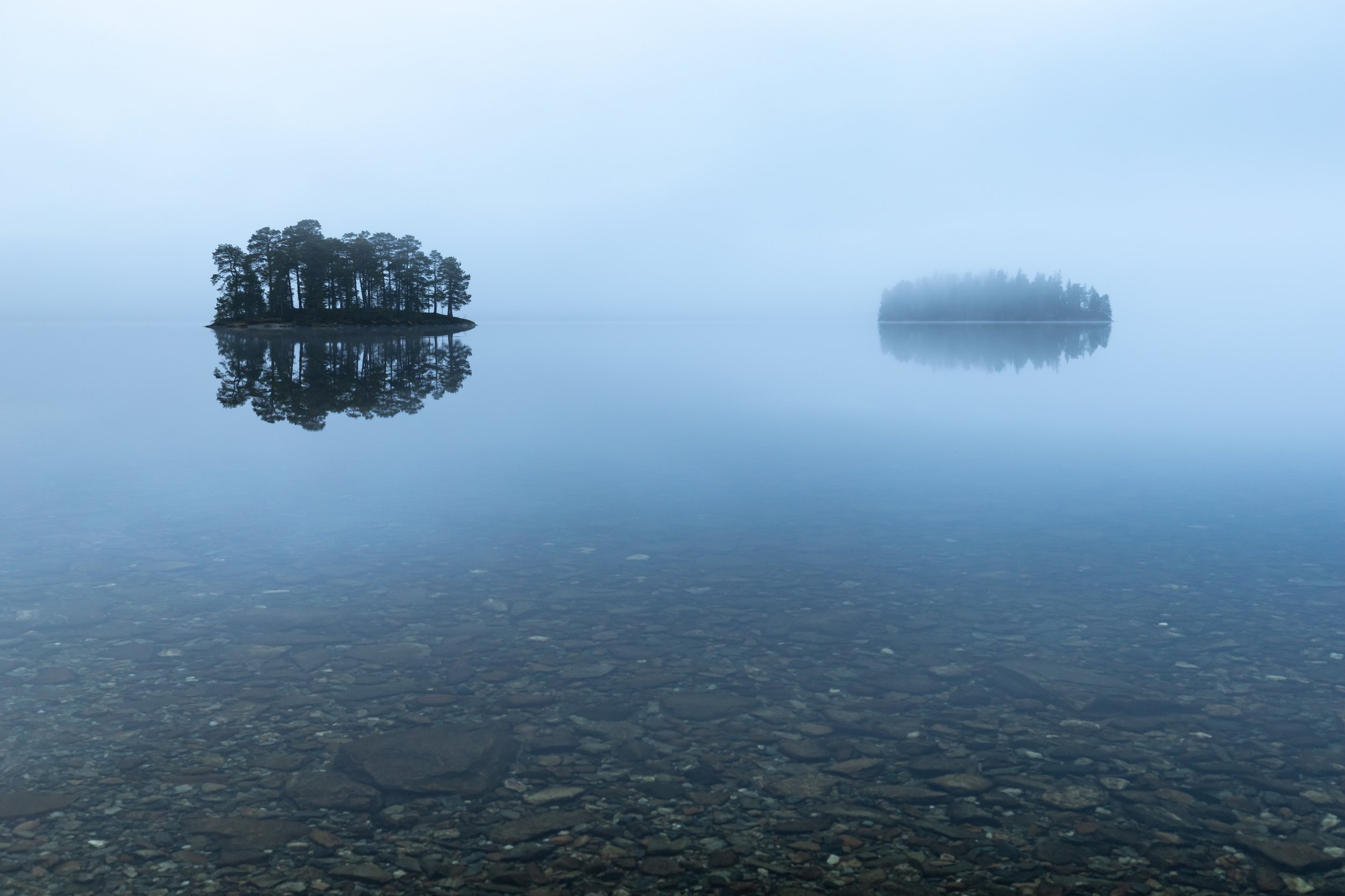 islands,lake,fog,foggy,woods,forest,woodland,lakeside,morning,, Adrian Szatewicz