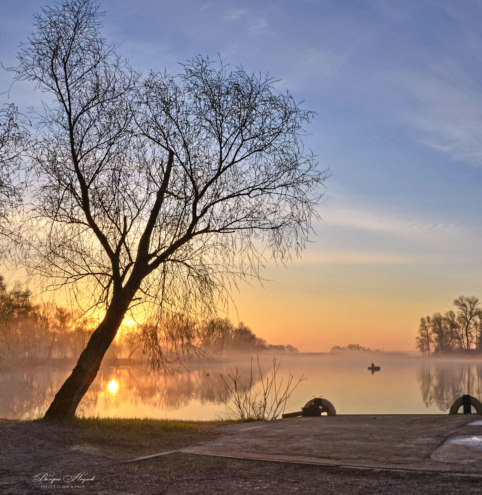 утро, восход, рассвет, март, весна, река, туман, рыбак, Валерий Наумов