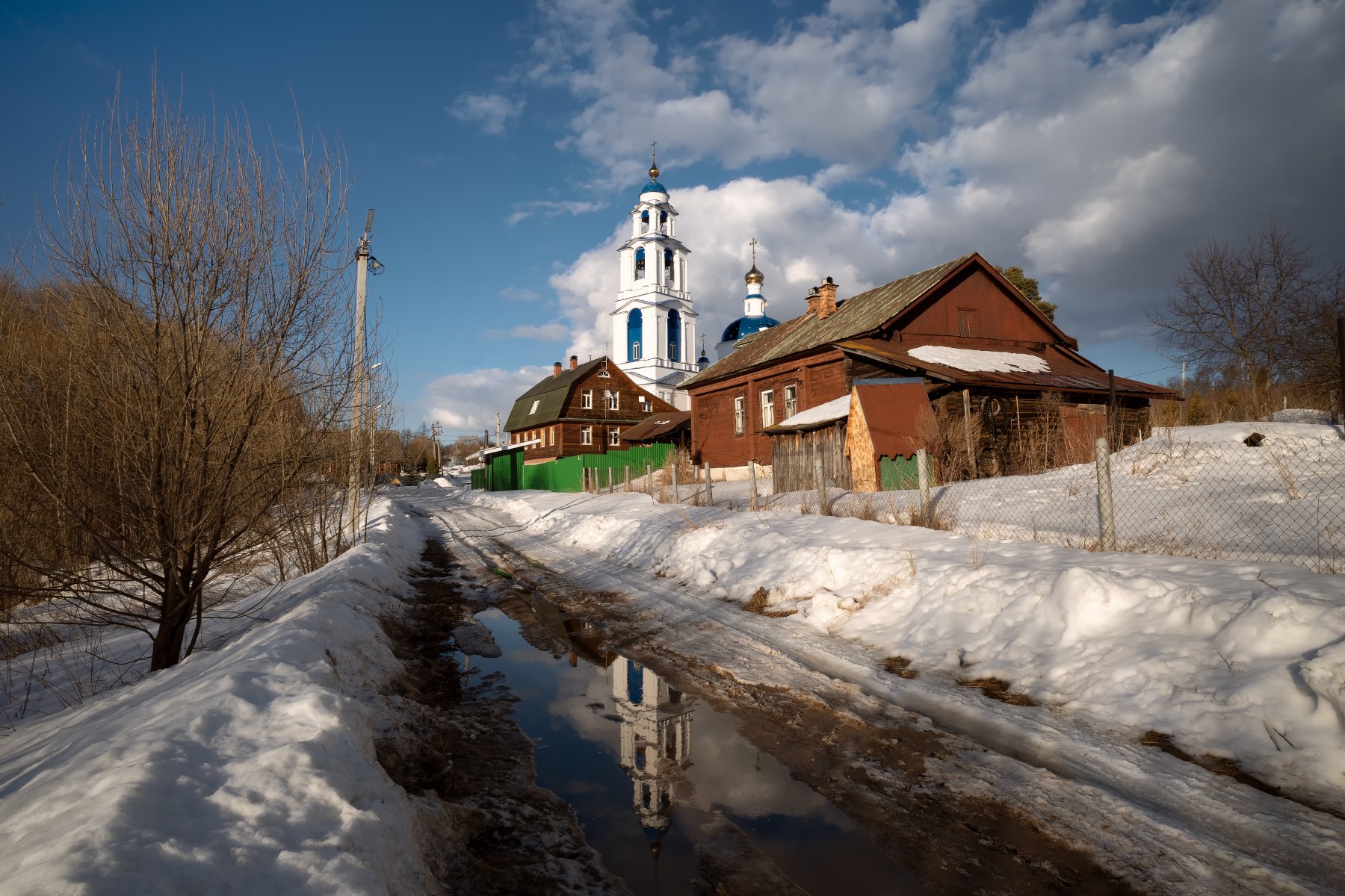 весна,март,снег,лужи,дорога,деревня,церковь,небо,облака,отражение,свет, Виталий Полуэктов