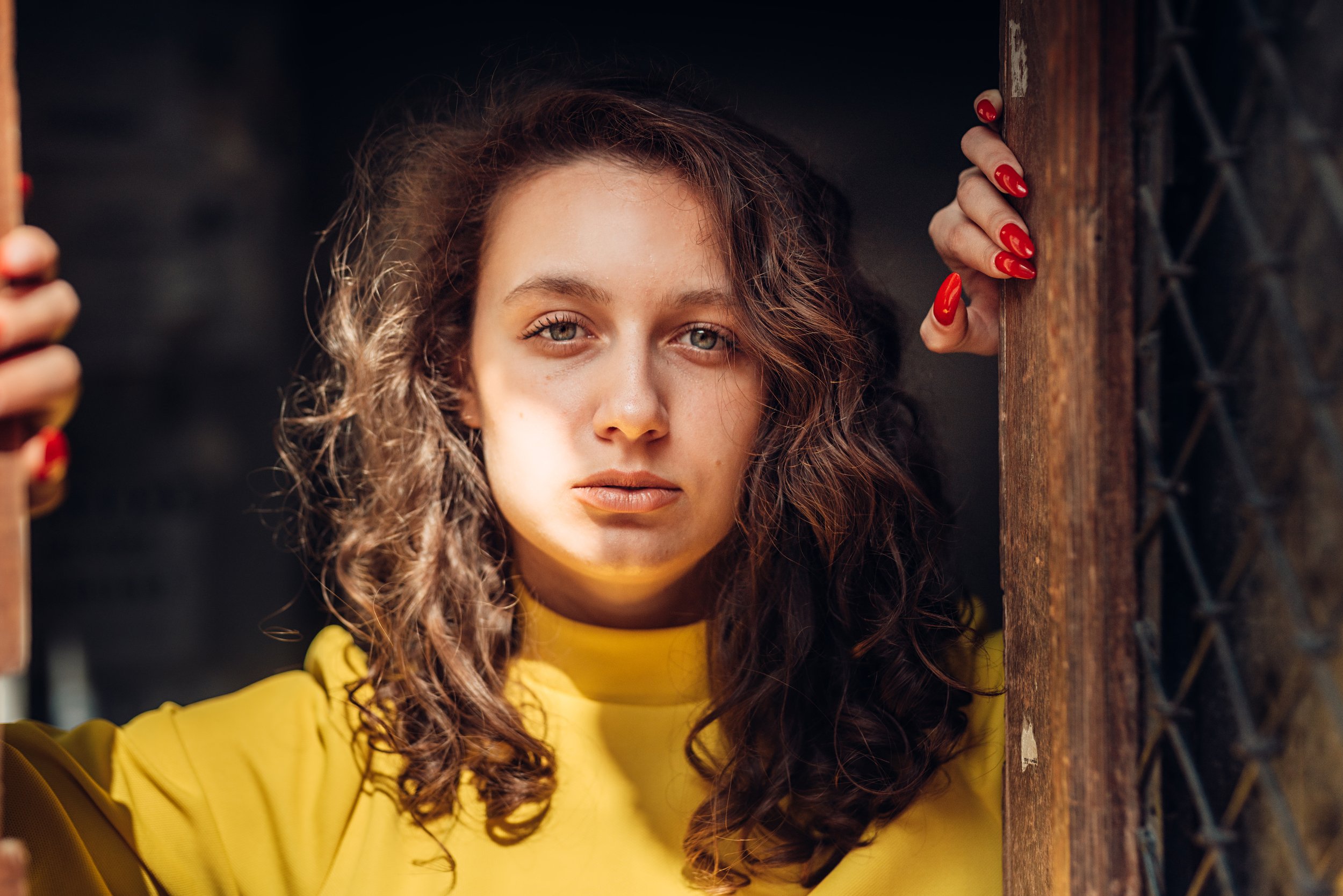 neiman,georgia,people,girl,portrait,nikon,sigma,light,door,color,brown, Neiman Miho