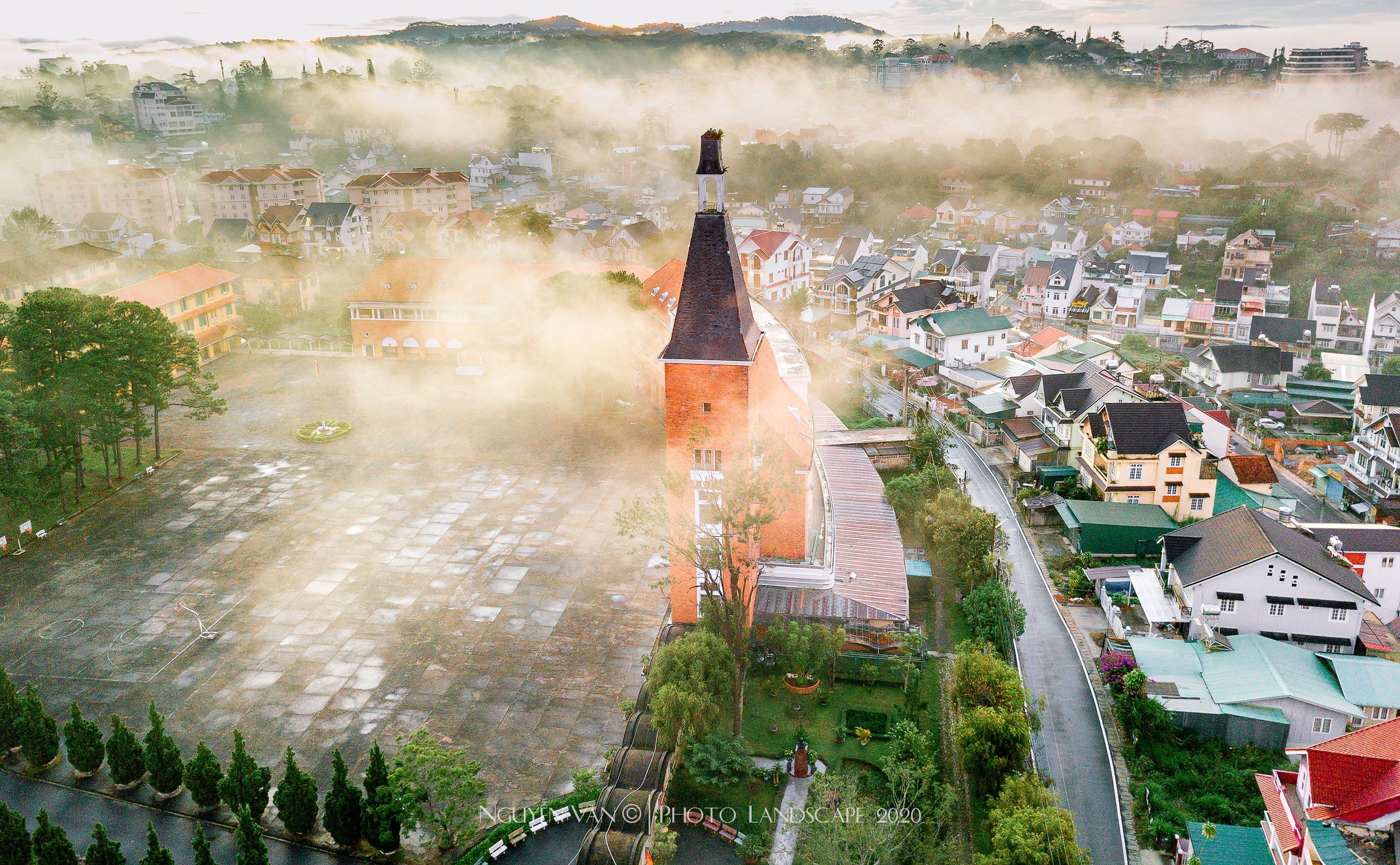 Fog, Cityscape, Van Nguyen