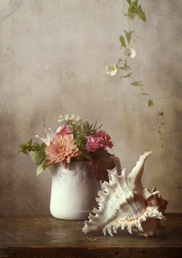 натюрморт, цветы, ракушка, Курочкина Диана