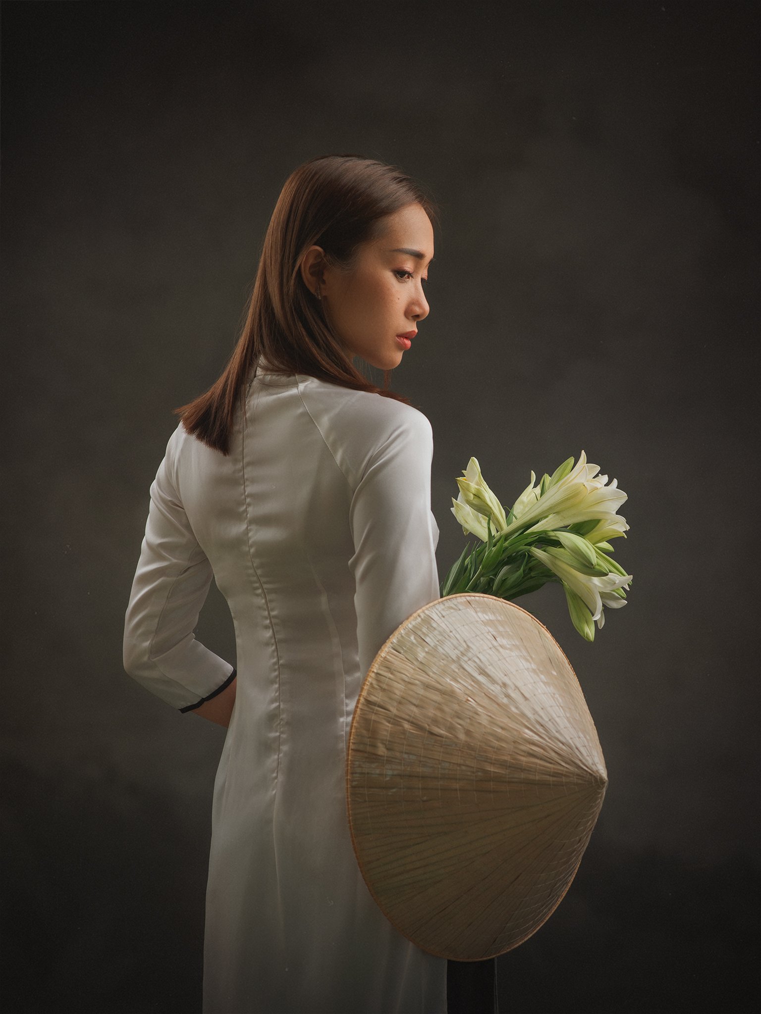 portrait, woman, female, beauty, face, vietnamese, asian, girl, studio, traditional dress, dress, staged, white, lilly, flower, Hoang Viet Nguyen
