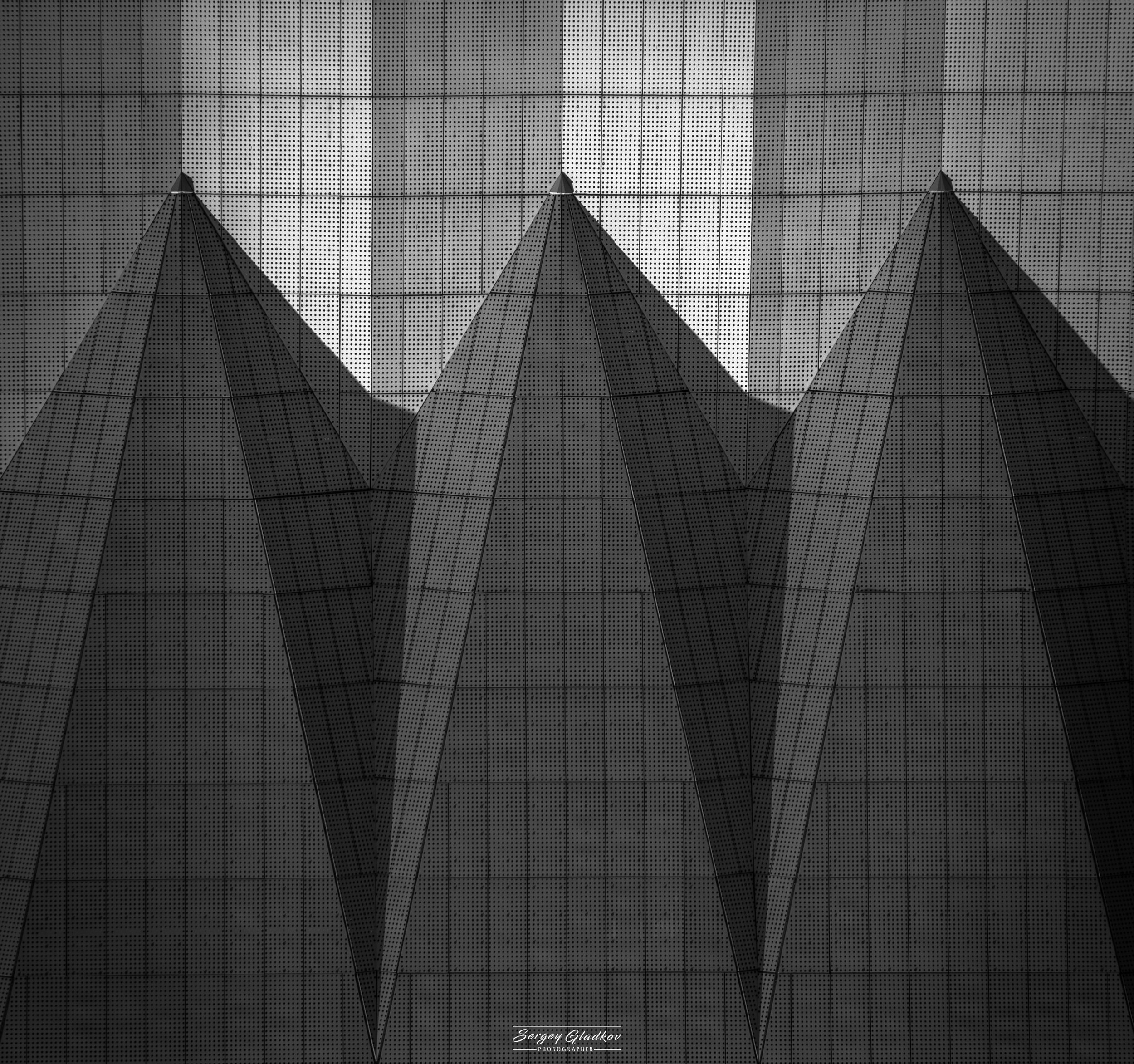 architecture, modern, design, abstract, triangles, black, white, shadow, urban, city, geometry, russia, rostov on don, Сергей Гладков