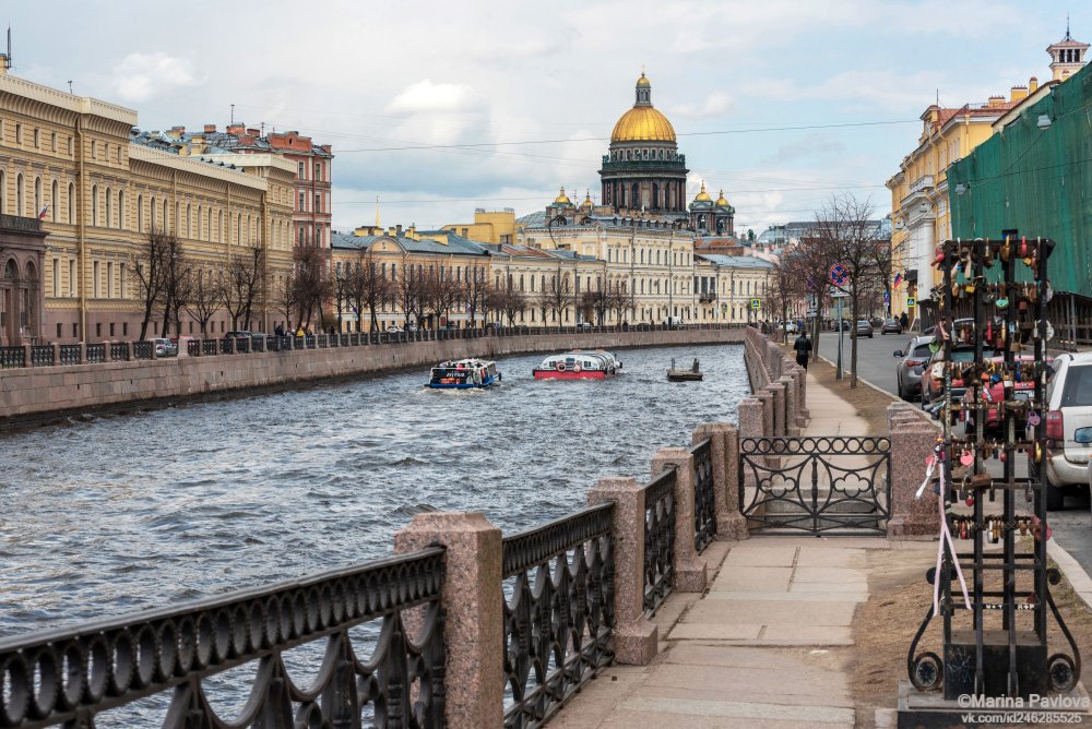 город, петербург, река мойка, замки любви у поцелуева моста, весенняя навигация, исаакиевский собор, весенний петербург, nikon, Марина Павлова