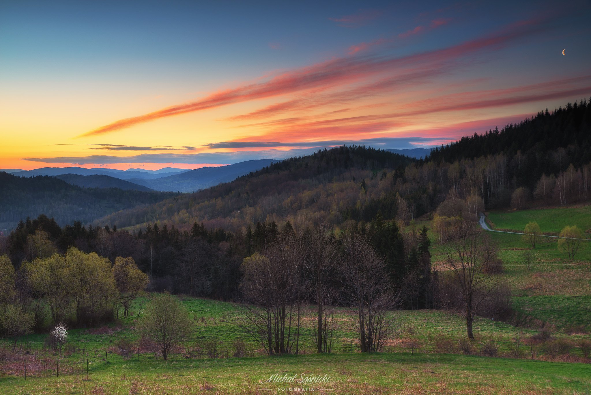 #zawoja #poland #spring #sunrise #sky #nature #landscape #benro #pentax, Michał Sośnicki