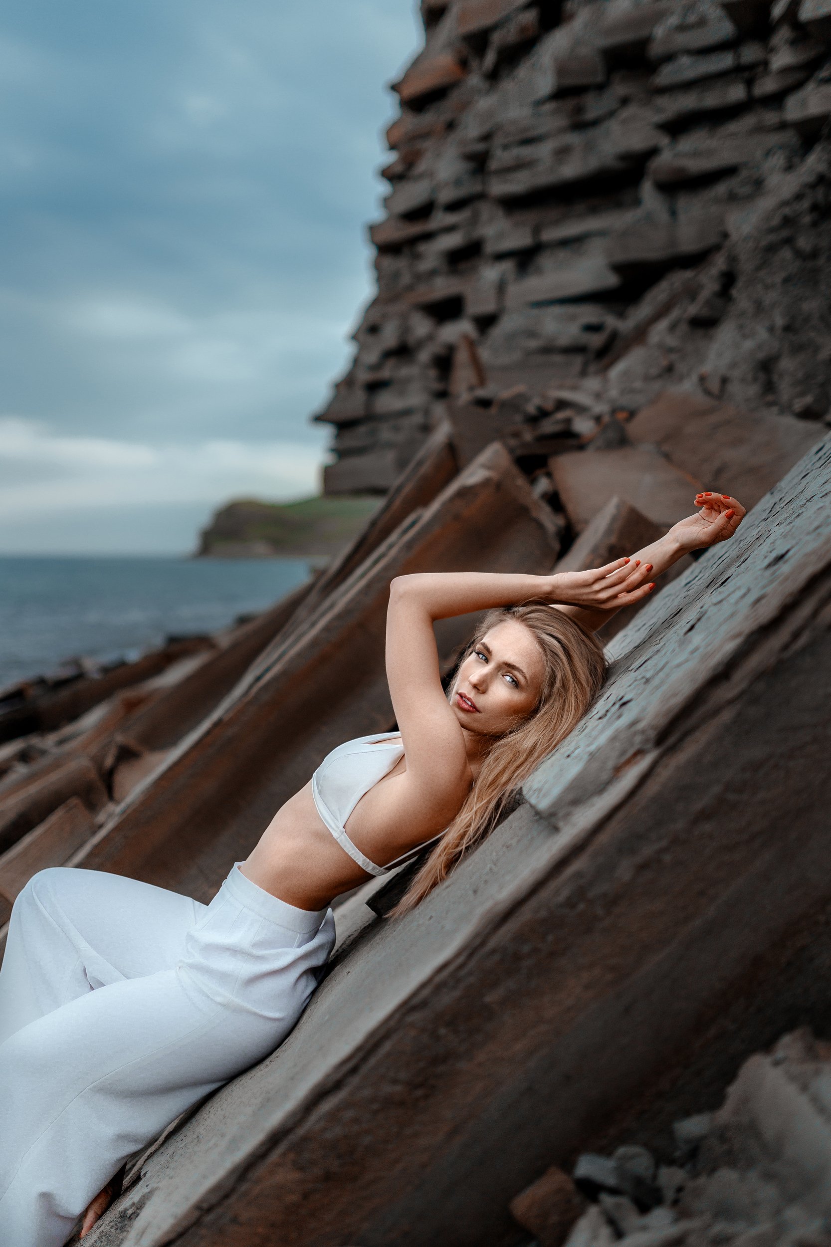 horizontal outdoors photography one person sea lifestyles day rock - object beach nature water beautiful woman vacations beauty in nature blonde white sky body young rockies rock rocky fashion portrait girl, Николай Новиков
