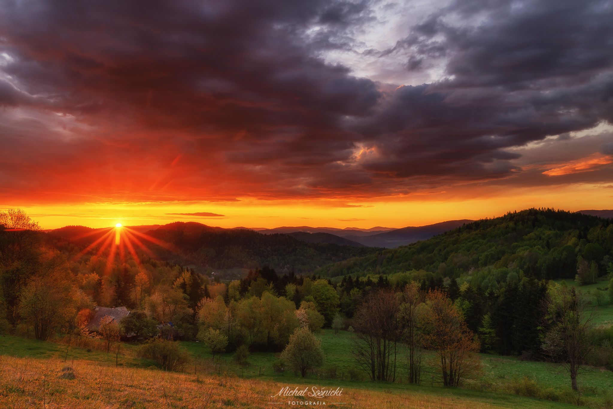 #sun #sunrise #color #poland #beskids #mountains #pentax #zawoja #best #nature, Michał Sośnicki