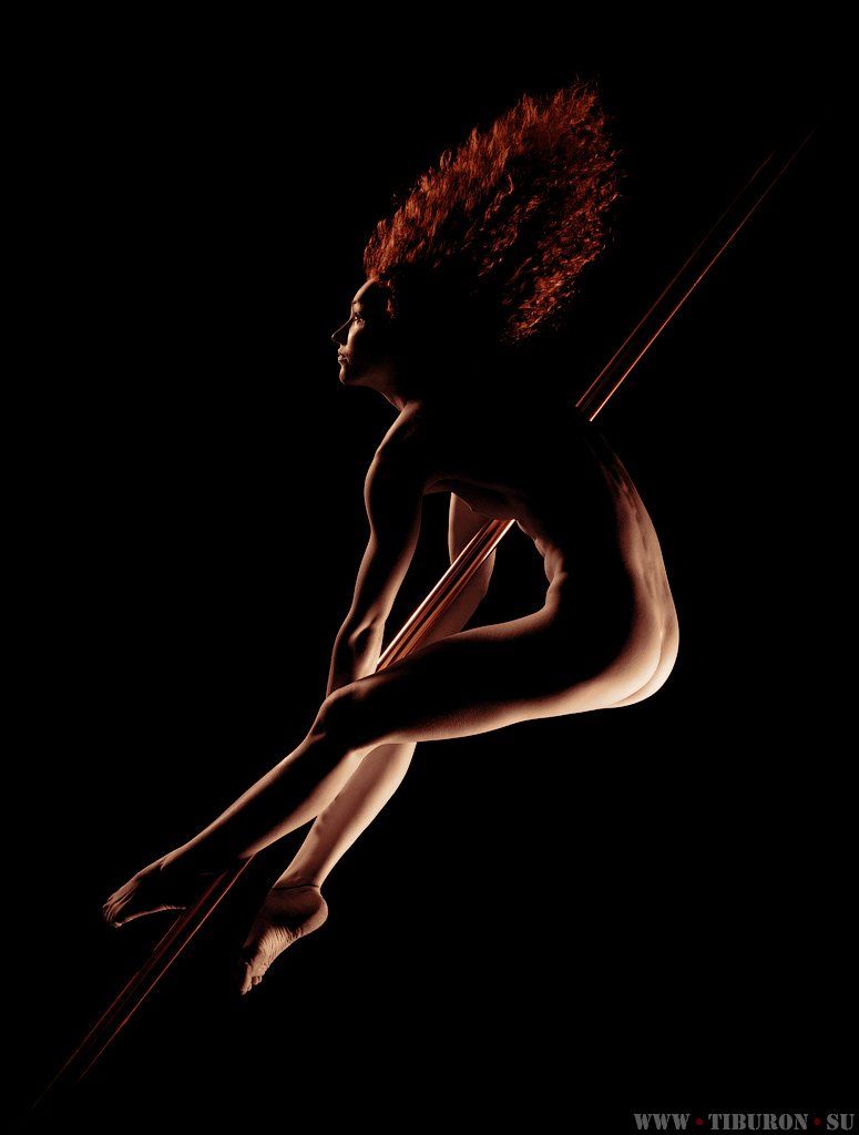 Dark, Fire, Light, Pole dance, Red, Sport, Witch, Woman, Девушка, Пилон, Полет, Рыжая, Свет, Светографика, Спорт, Тень, Андрей Иванов