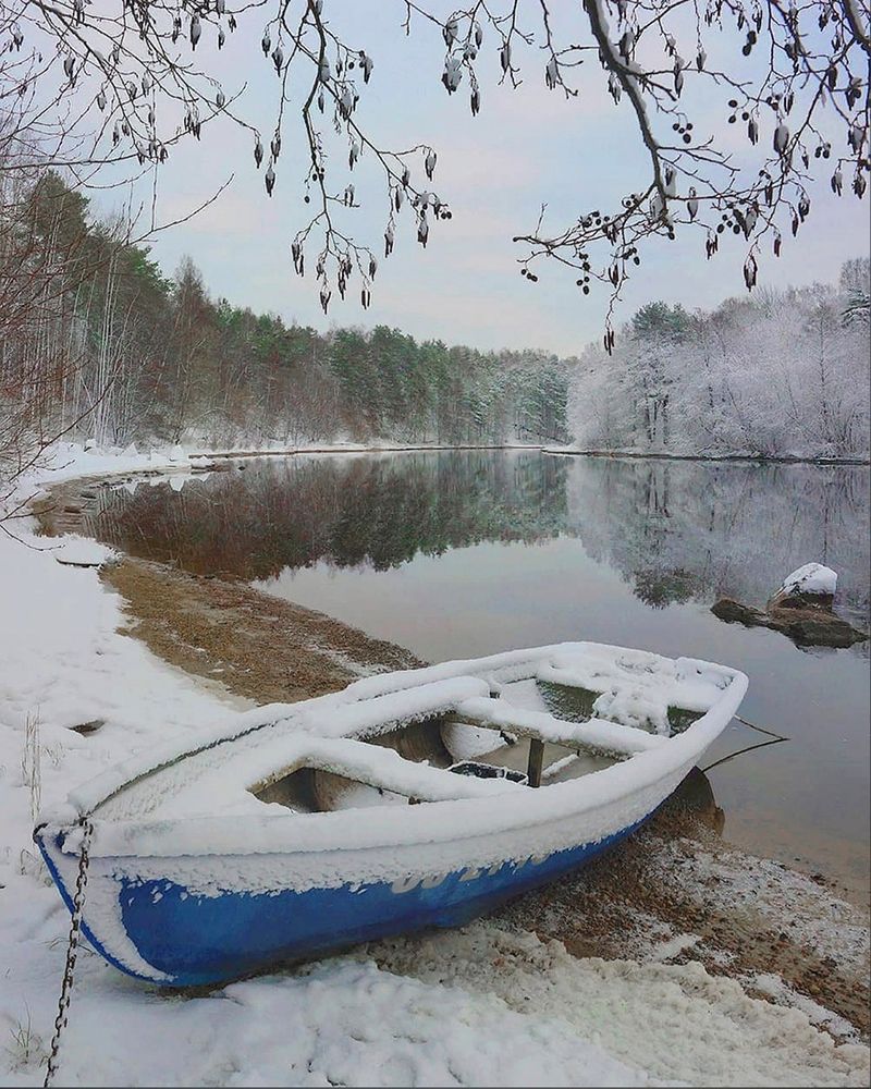 лодка, зима, снег, утро, река, Петр Косых