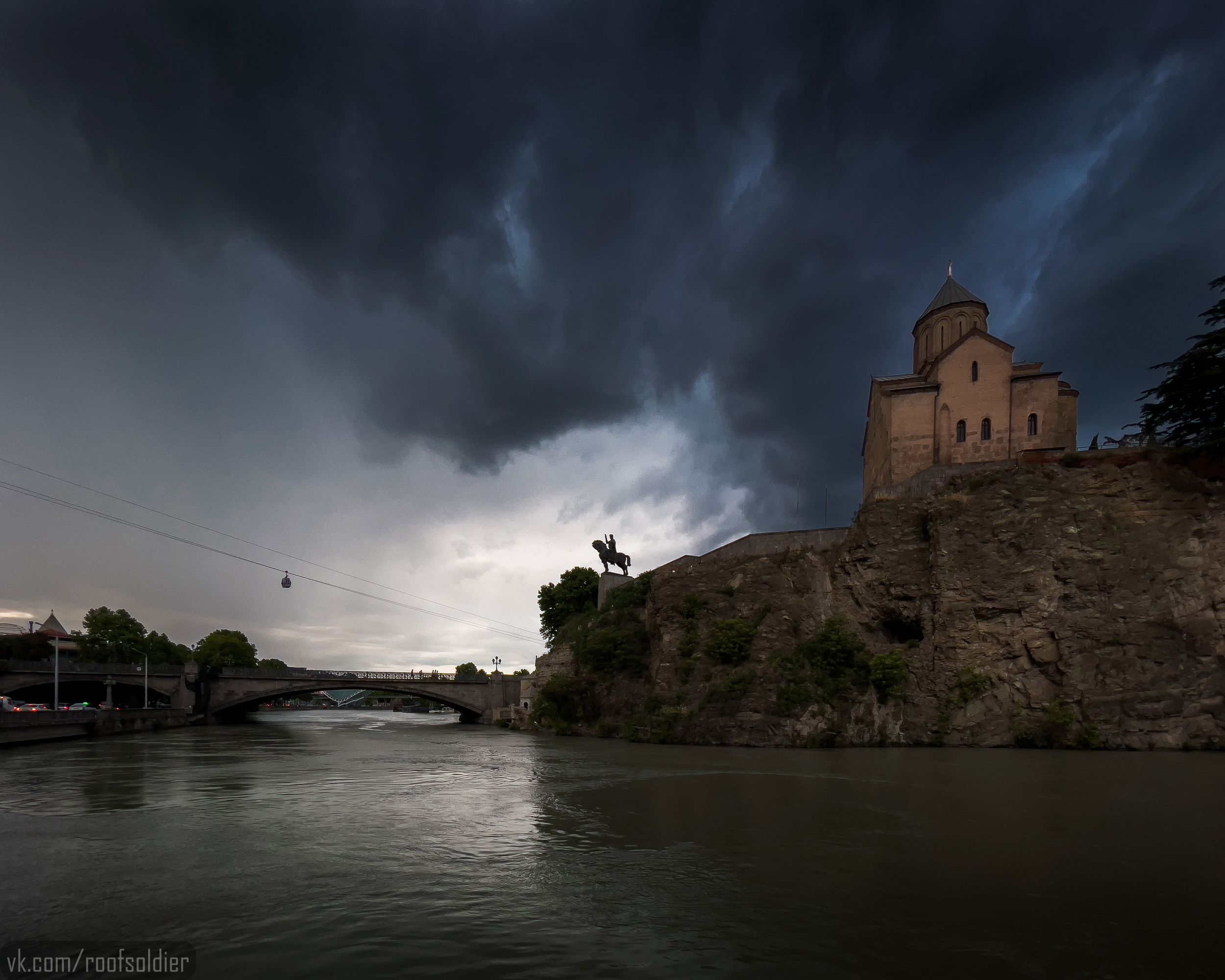 Tbilisi, Georgia, city, cityscape, rain, clouds, dark, church, architecture, phone, iphone, mobile, urban, Голубев Алексей