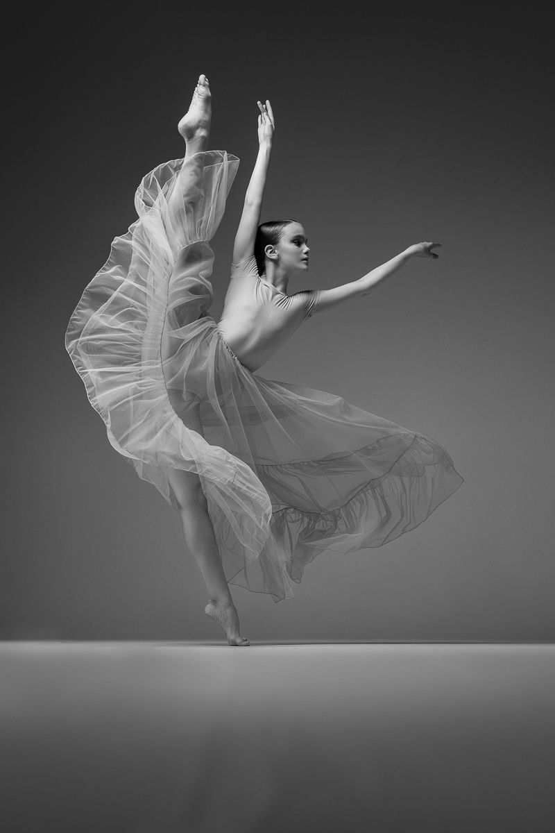 балет балерина танцор прыжок батман, Новинская Мария