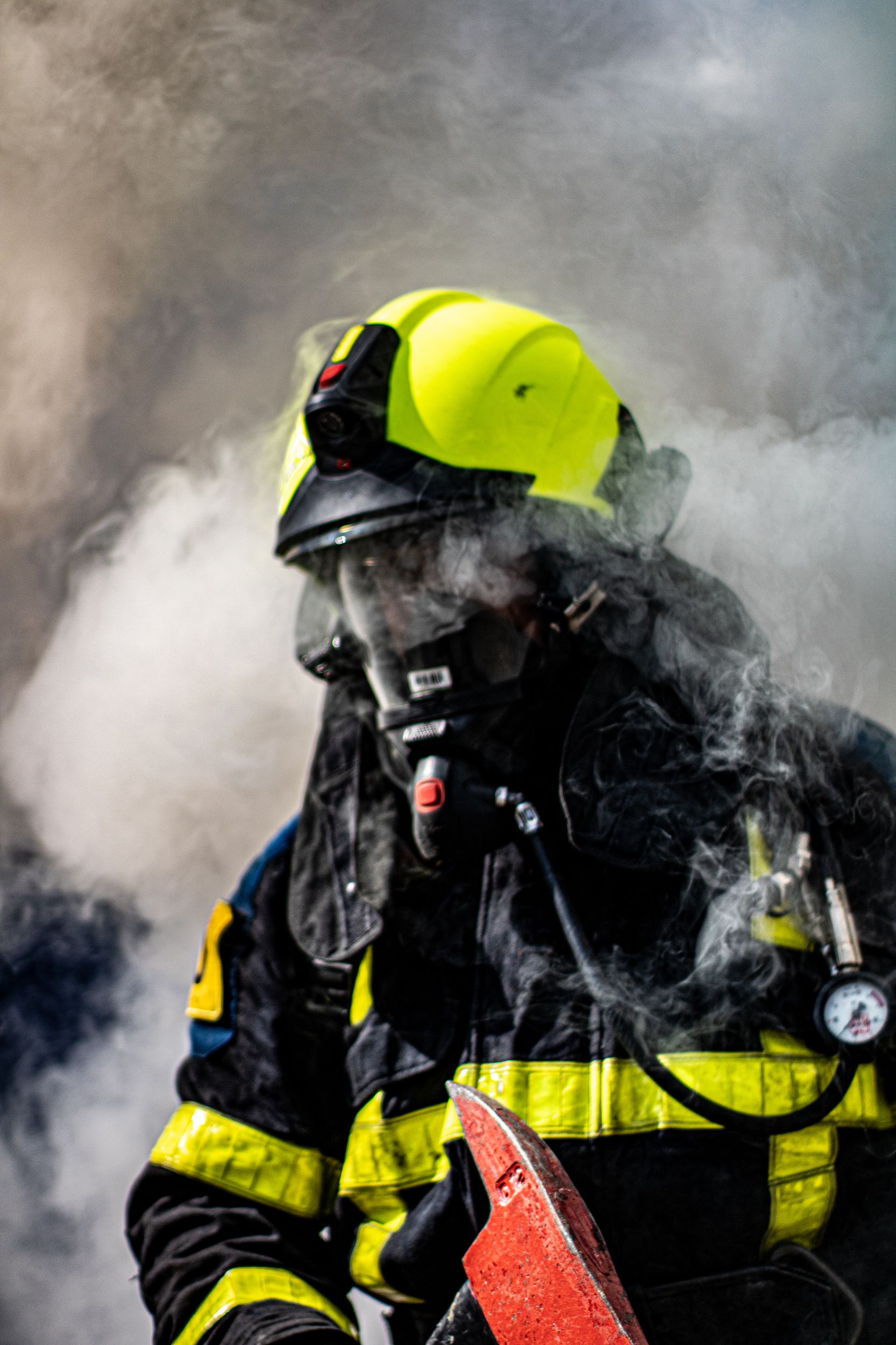 огонь пожарные мчс fire firefighter rescue спасатели дым работа, Сергей Лашнев