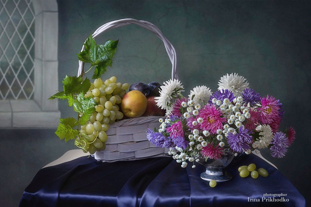 натюрморт, лето, цветы, букеты, фрукты, астры, Ирина Приходько
