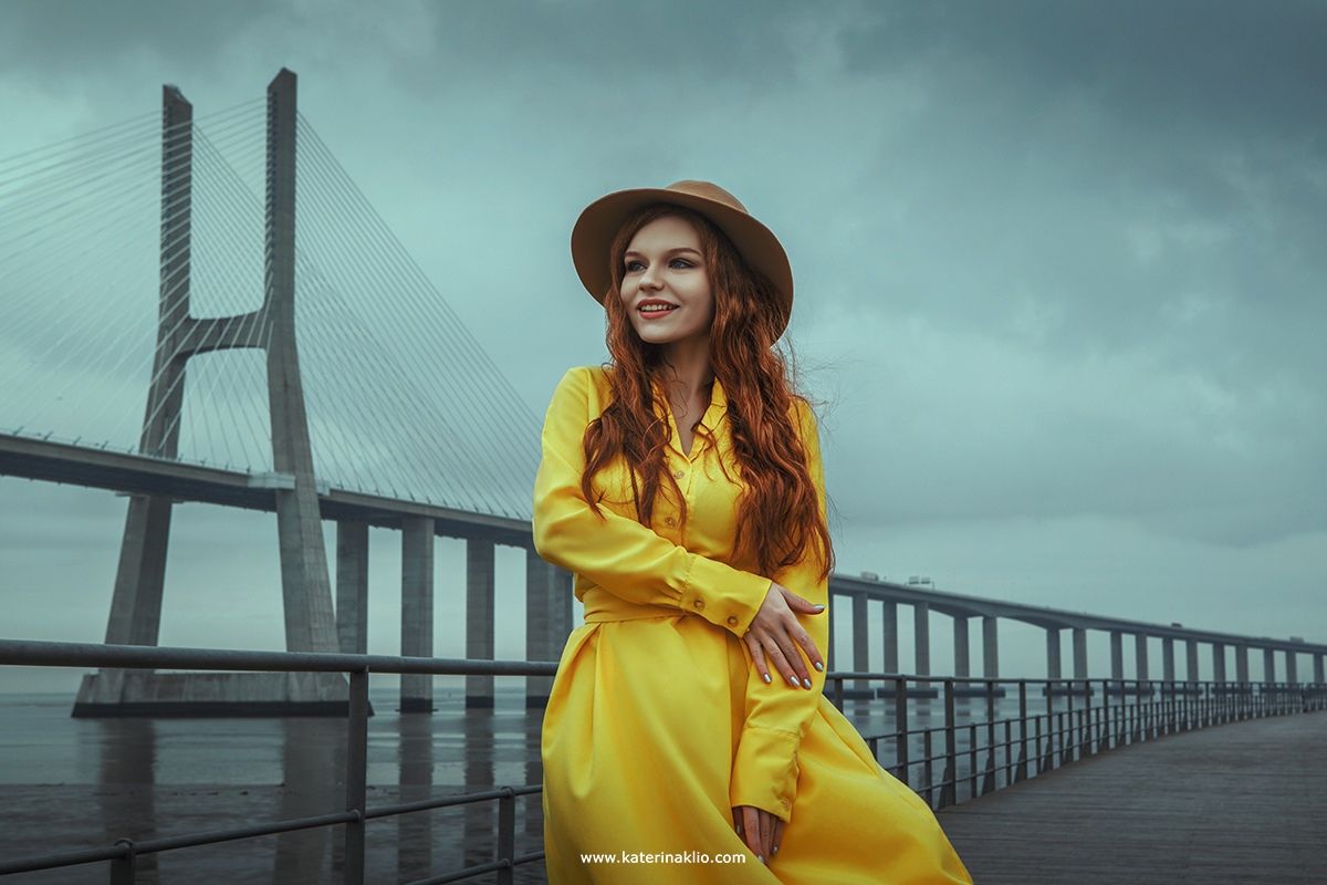 yellow, Lisbon, Portugal, bridge, river, color, woman, mood, loneliness  , Катерина Клио