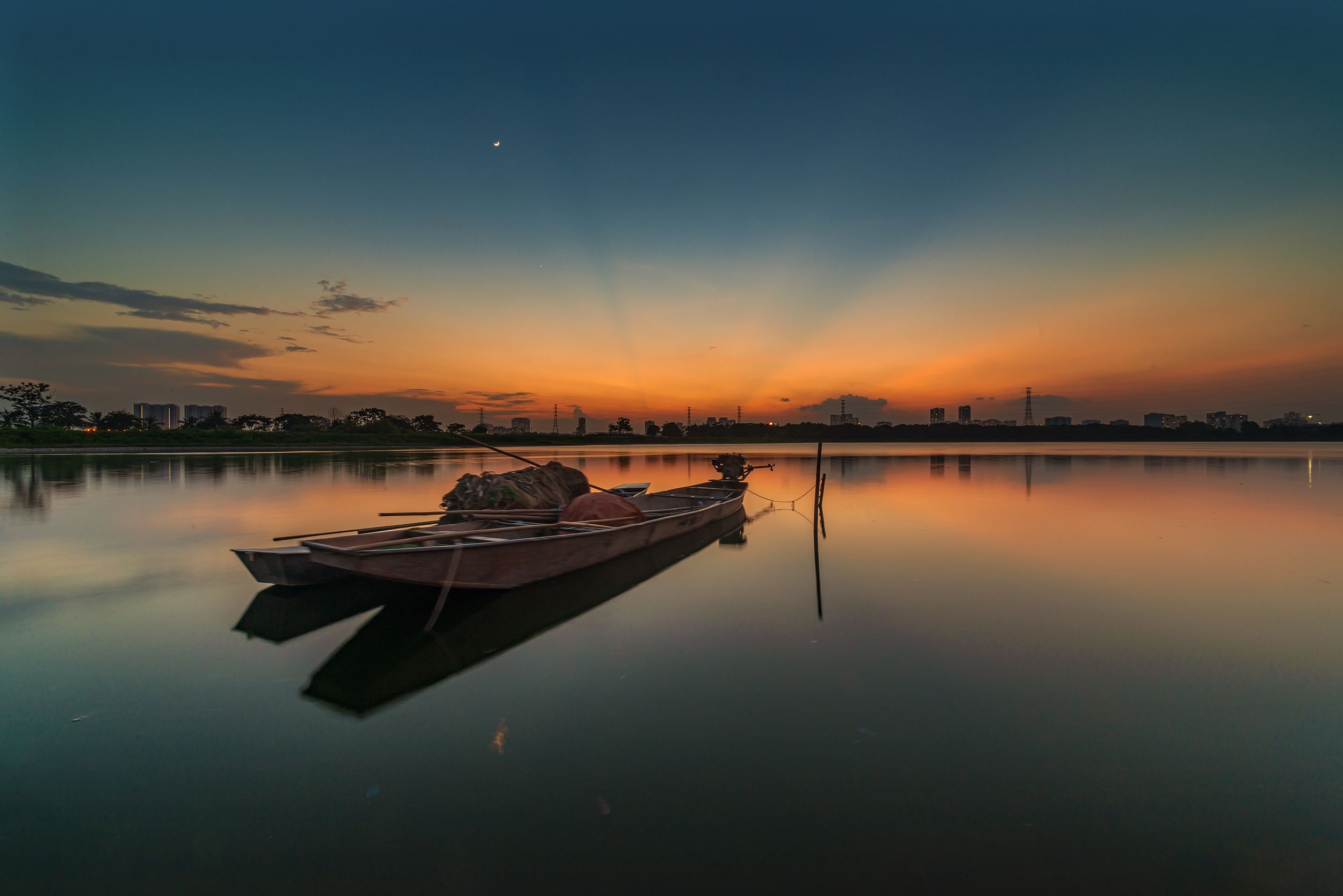 sunset, lake, reflection, Hanoi, Vietnam, Nikon, Laowa, Anh Tuấn Trần