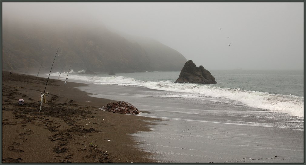 море, туман, горы, удочки, волны, калифорния, Евгений Иванюшенко