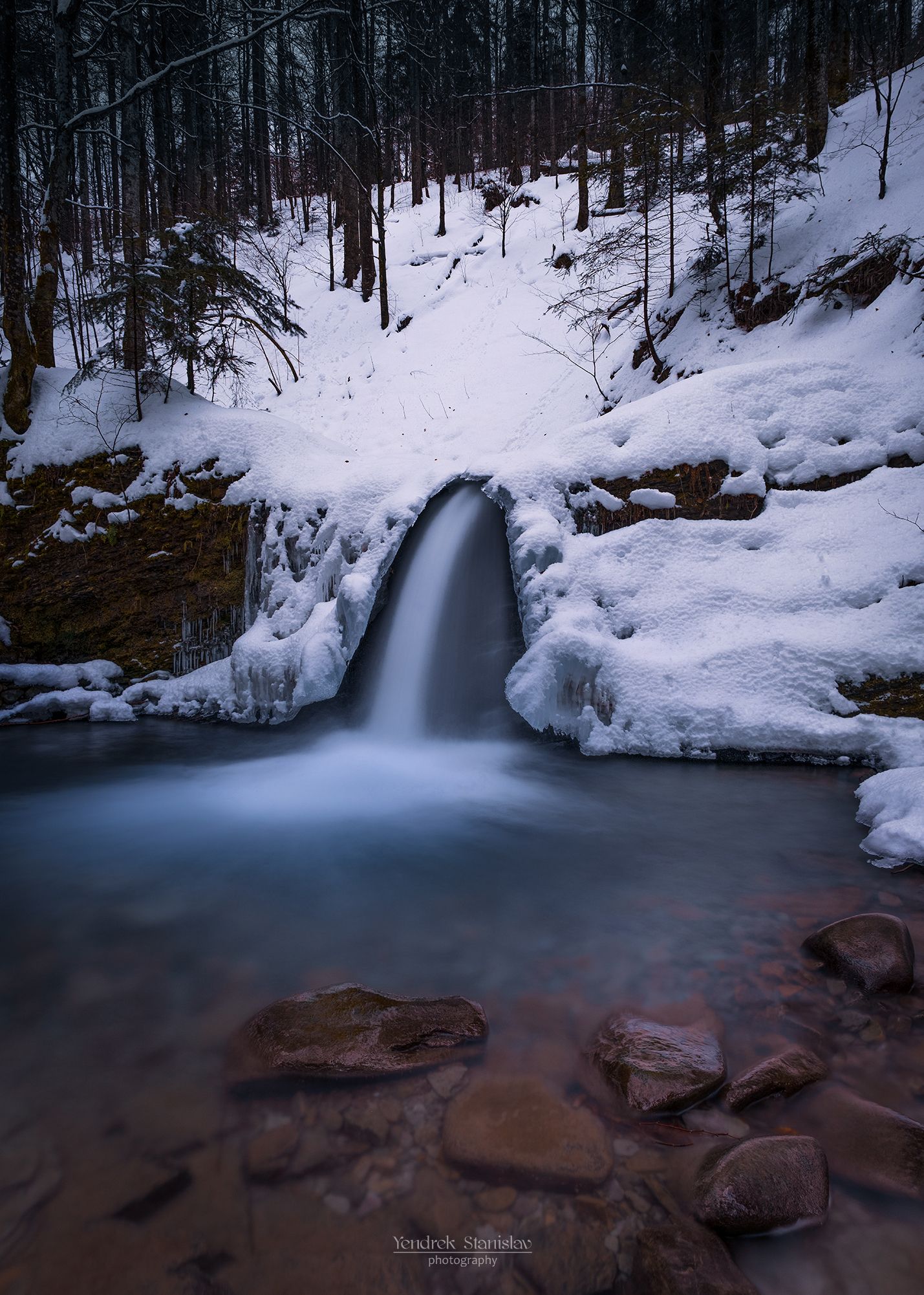 пейзаж водопад вода лес зима снег ручей landscape waterfall water forest winter snow stream, Stanislav Yendrek