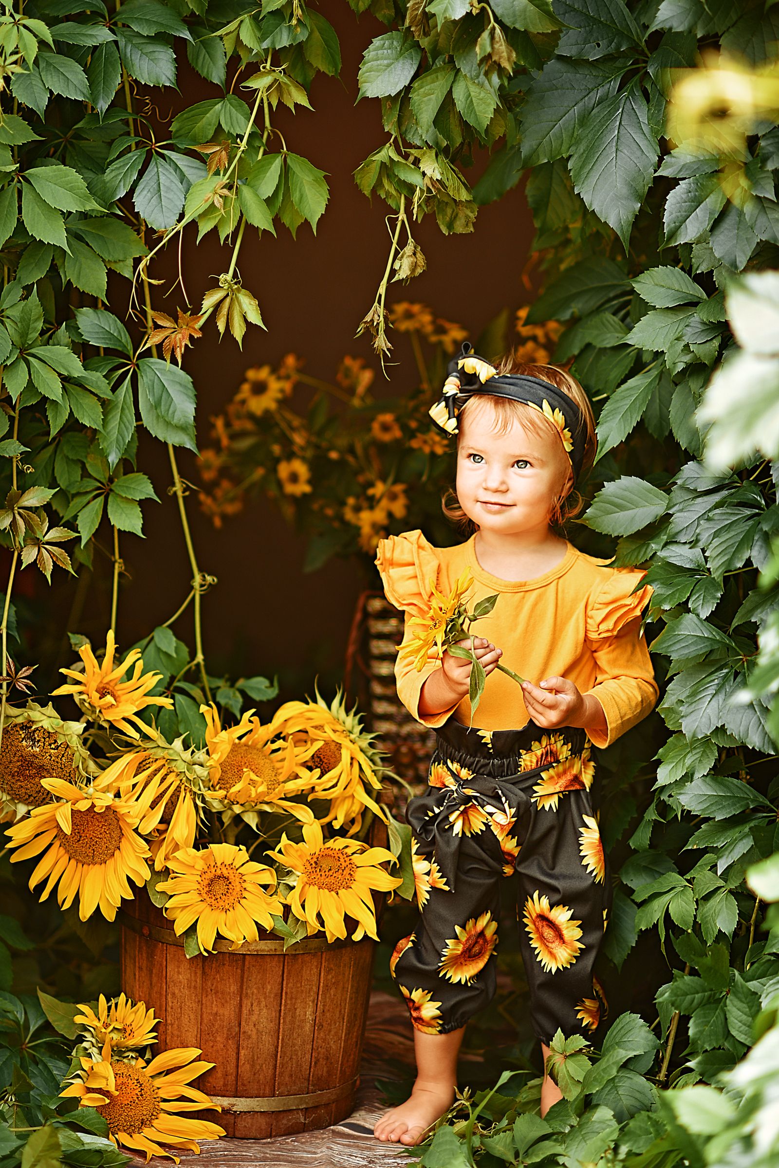 Подсоднухи солнце жёлтый дети девочка цветы, Анастасия Алексеева