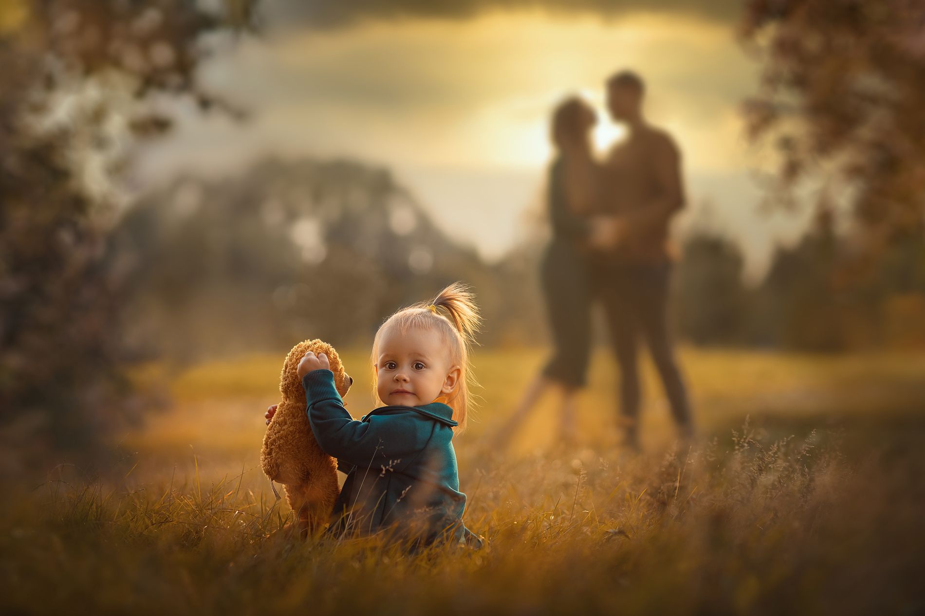 ребенок, девочка, семья, осень, закат, Vyacheslav Krupin