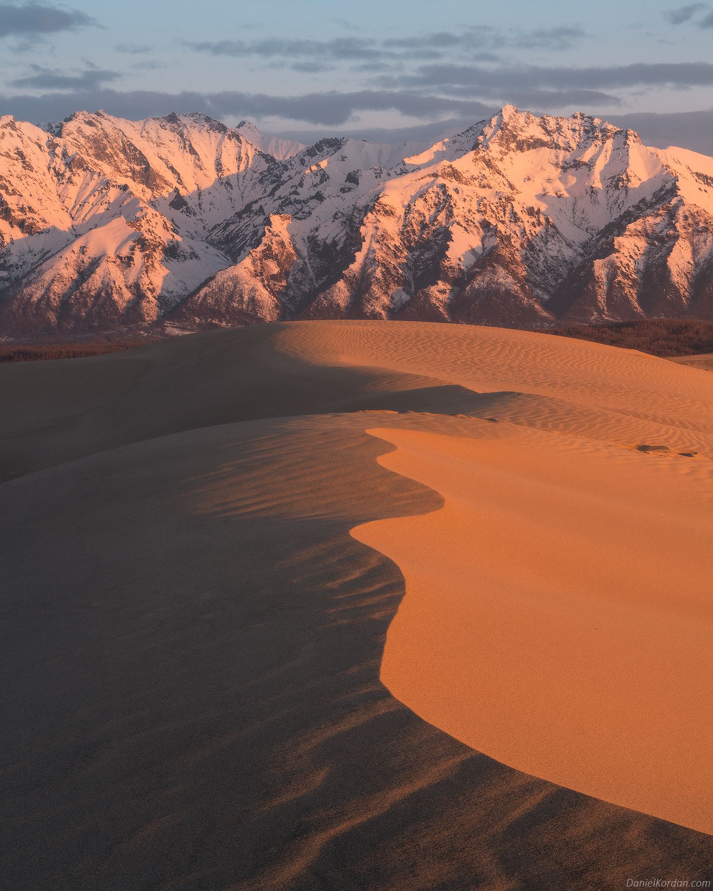 Новая чара пустыня. Чарские пески, забайкалье. Чарские пески забайкальский край. Чарские пески, забайкалье. Чарская пустыня забайкальский край.