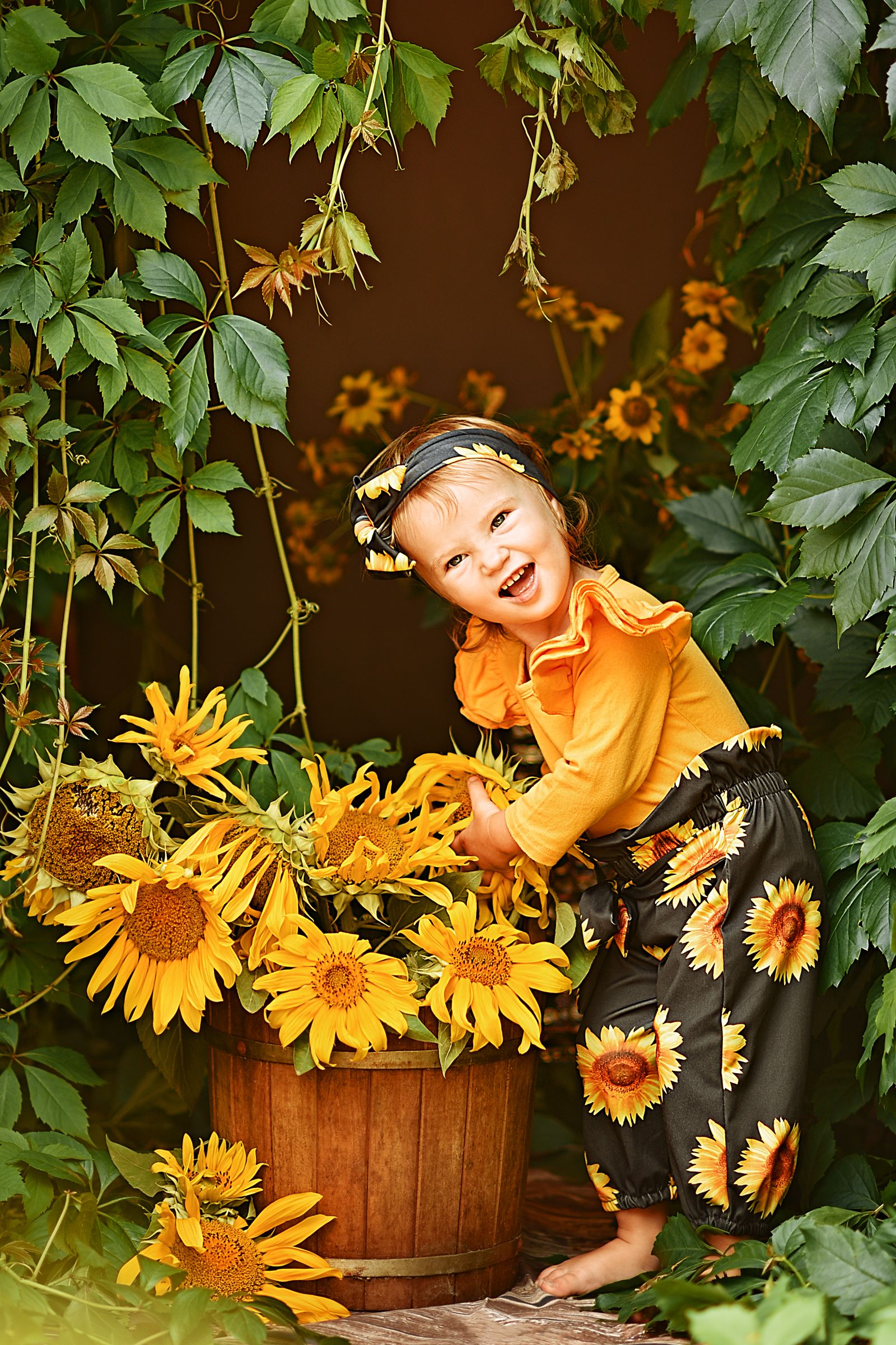 Подсолнухи девочка желтый цветы дети радость, Анастасия Алексеева